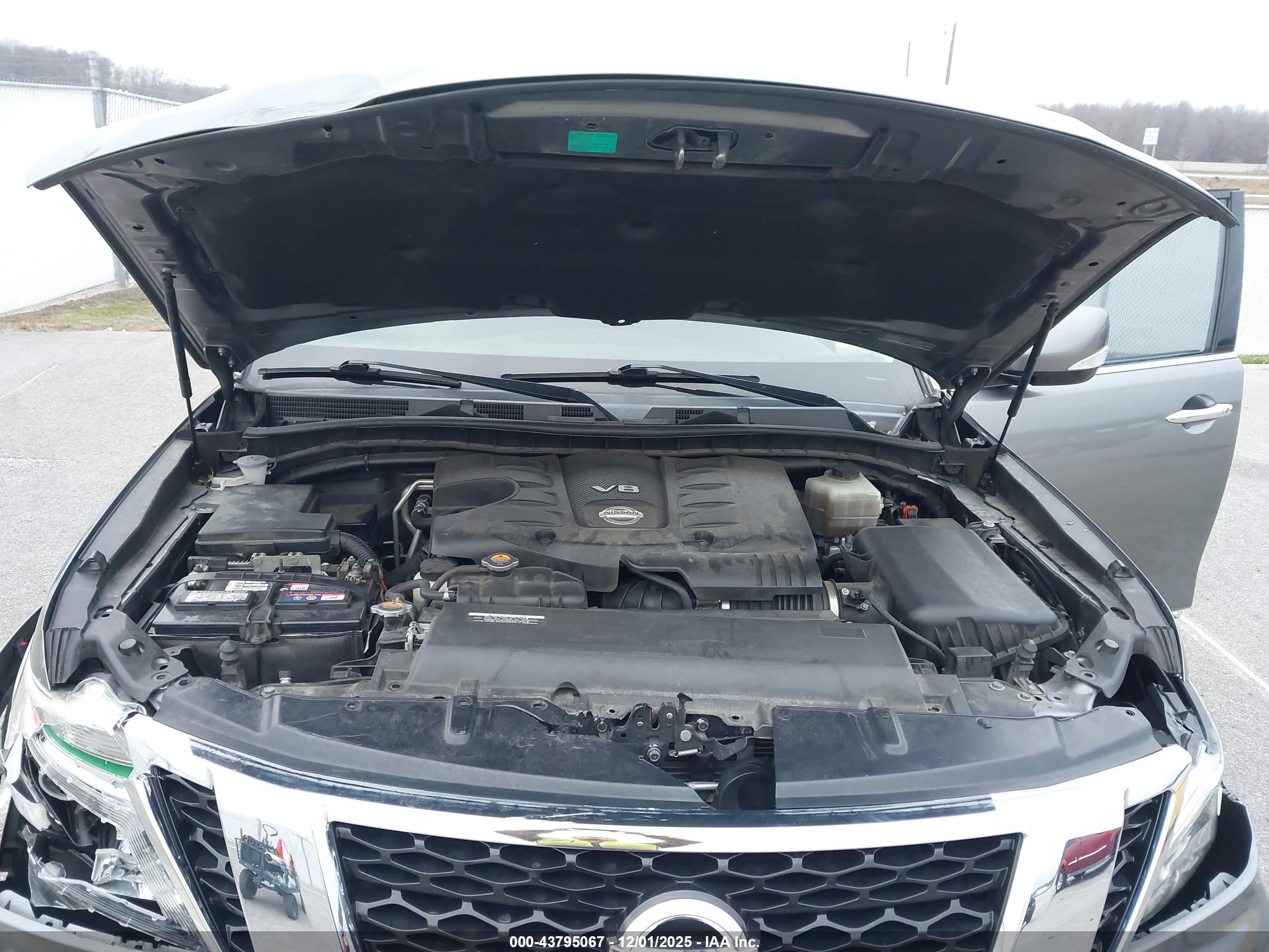 NISSAN ARMADA image 10
