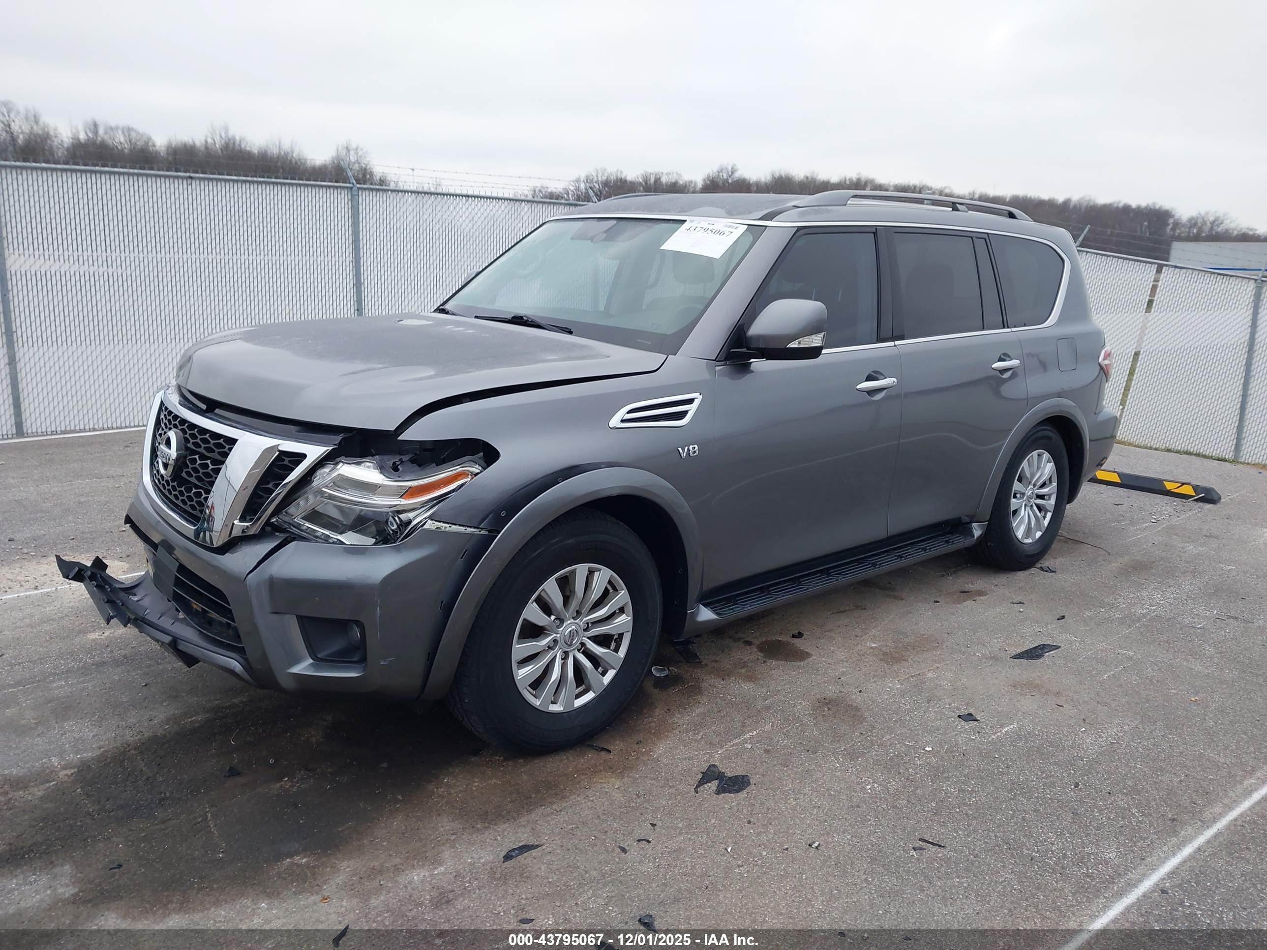 NISSAN ARMADA image 2