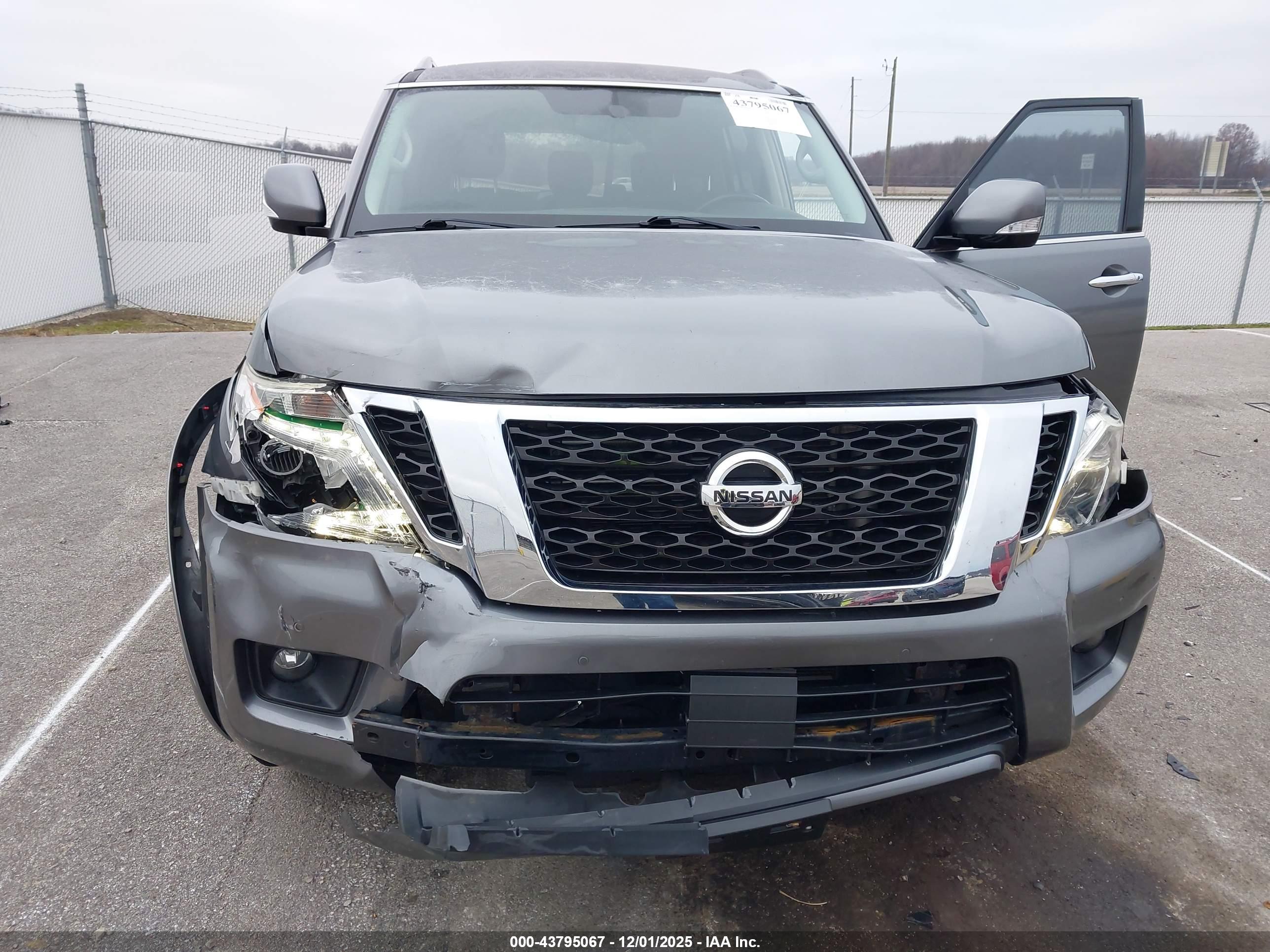 NISSAN ARMADA image 6