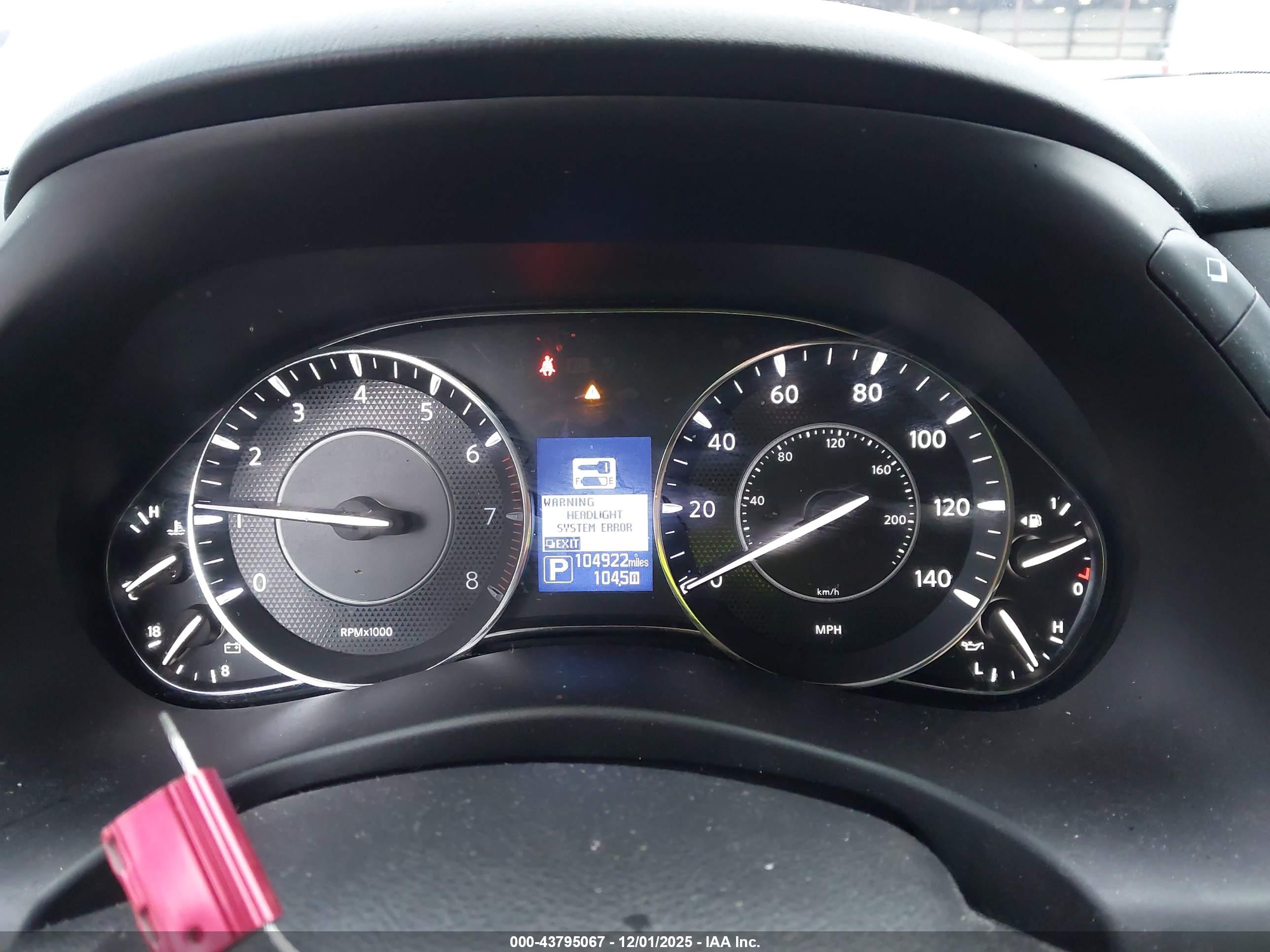 NISSAN ARMADA image 7