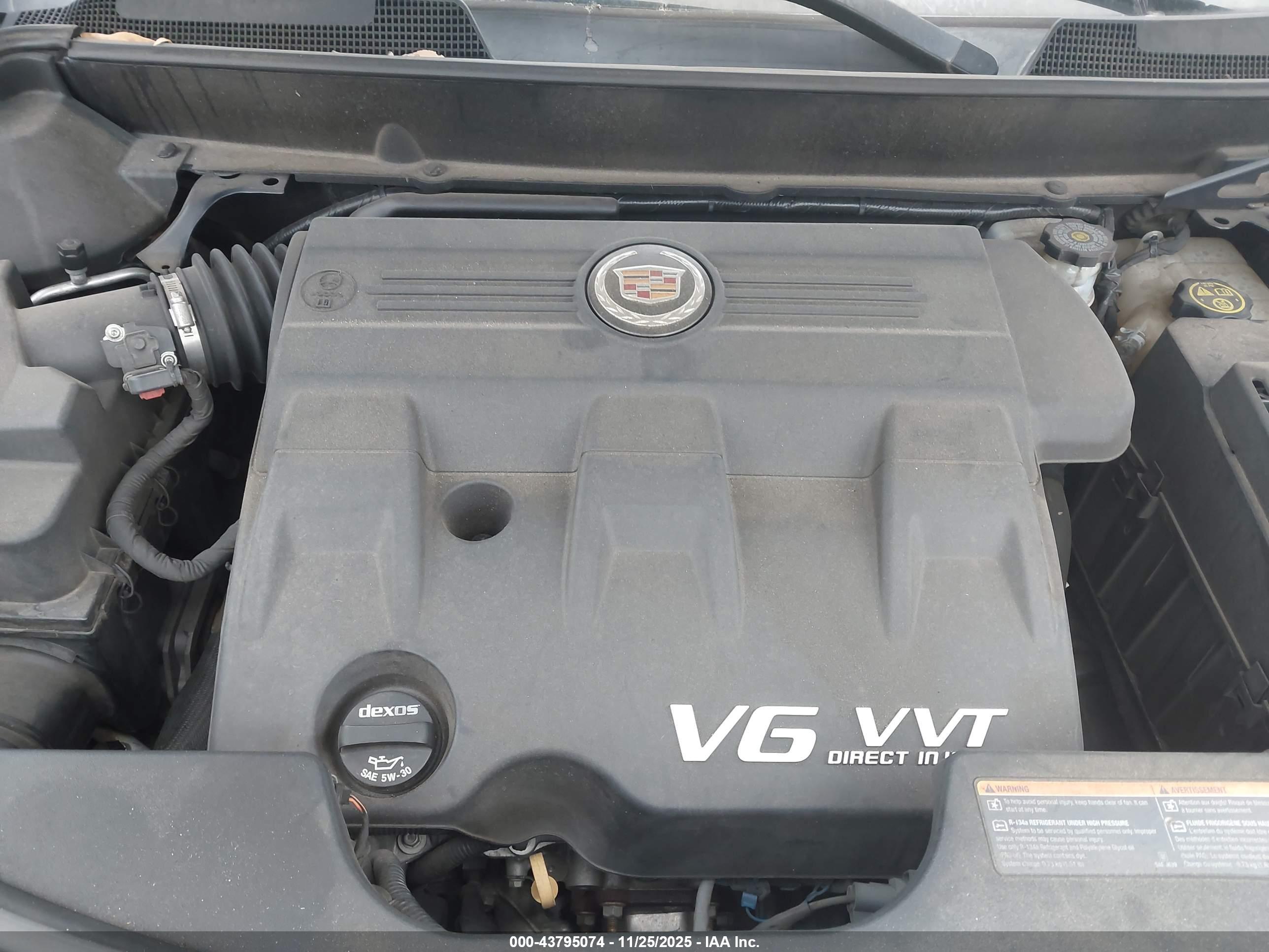 CADILLAC SRX image 10