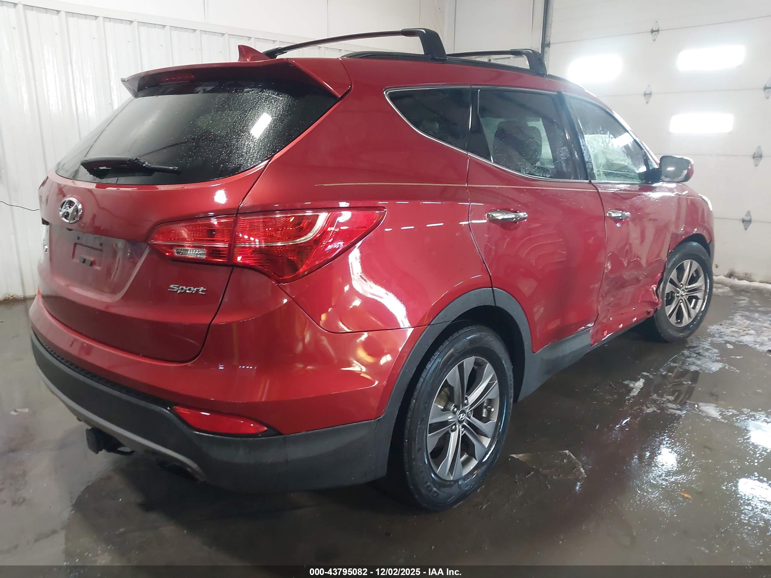 HYUNDAI SANTA image 4