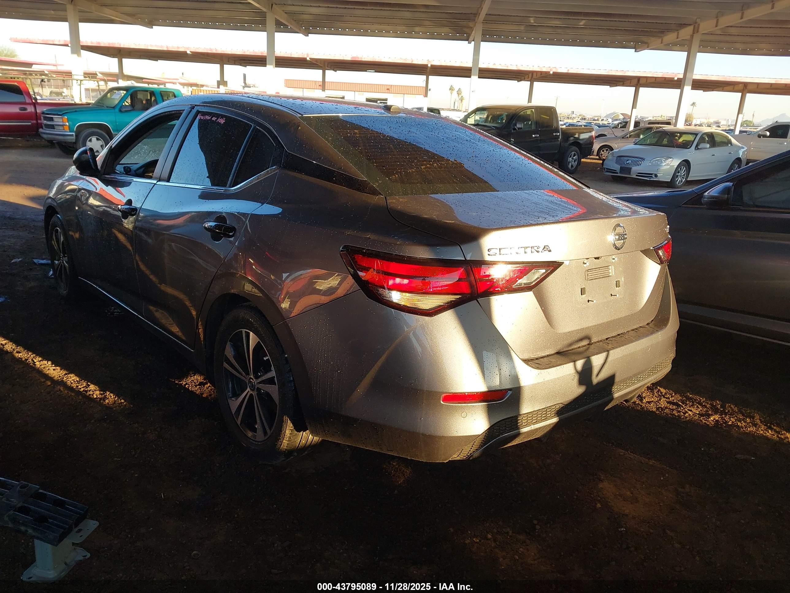 NISSAN SENTRA image 3