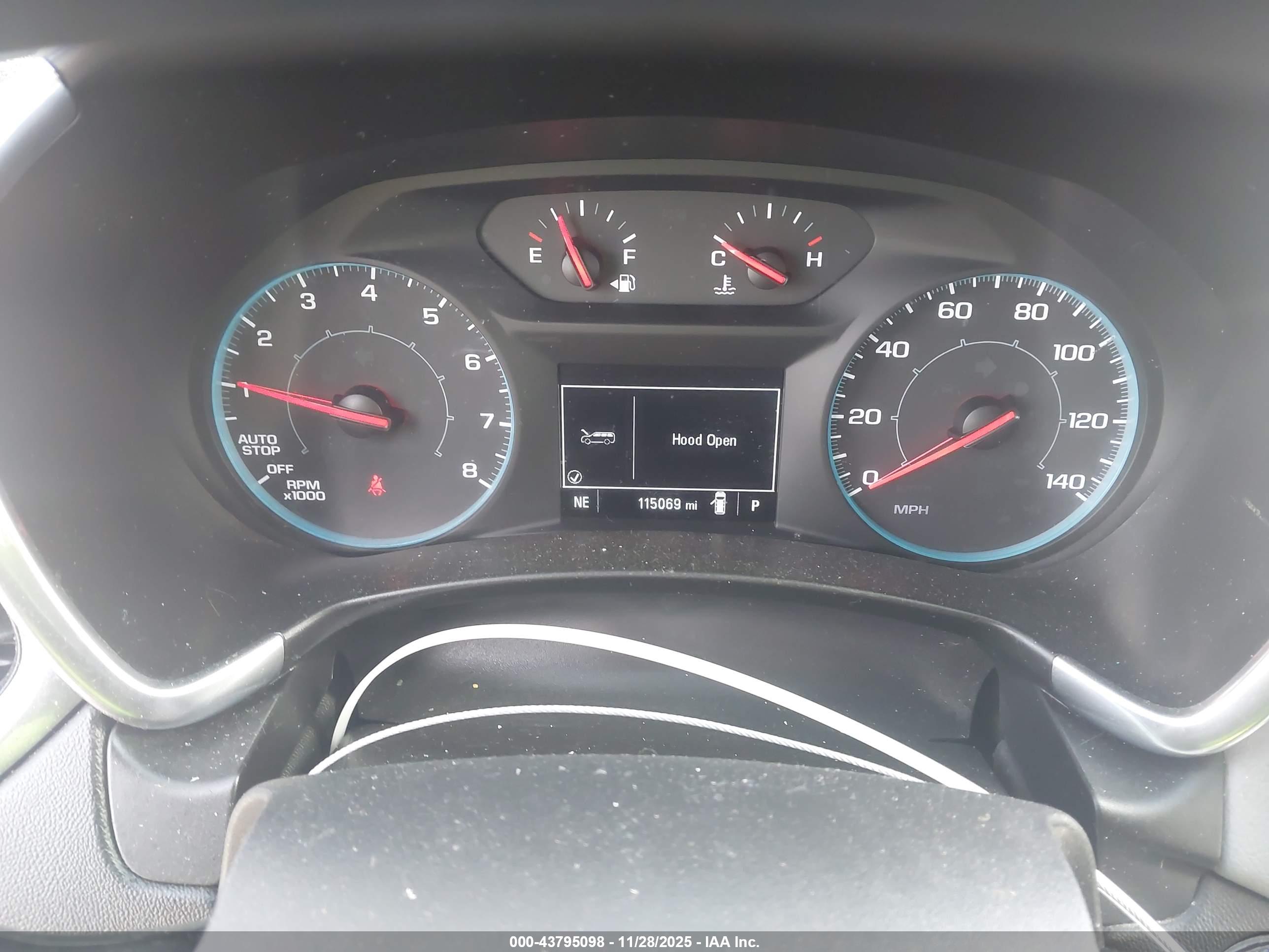 CHEVROLET EQUINOX image 7