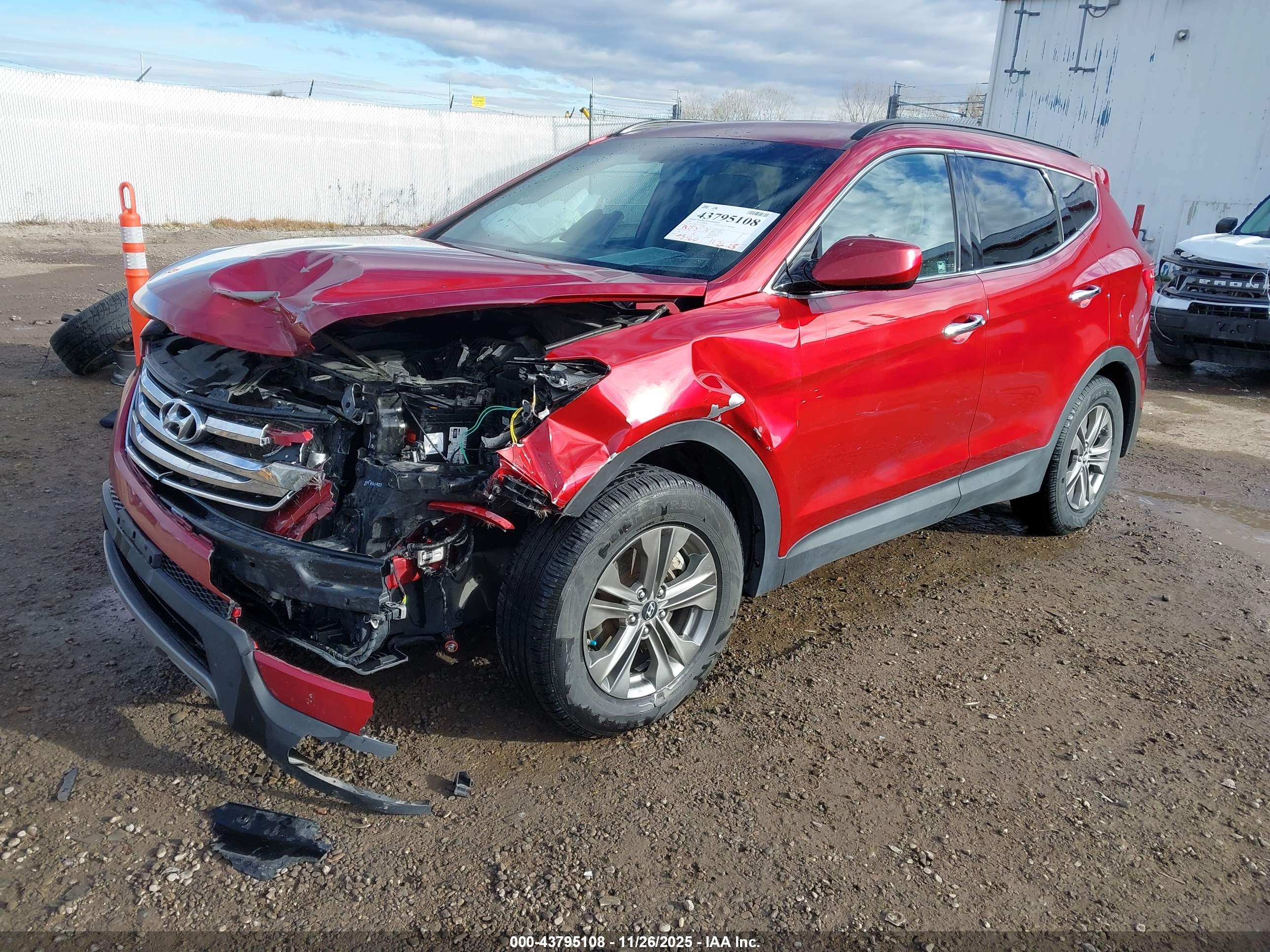 HYUNDAI SANTA image 2