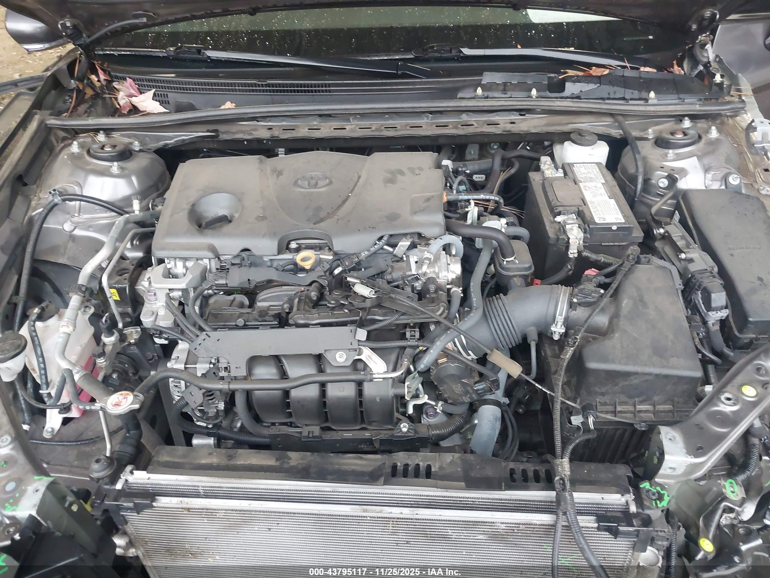 TOYOTA CAMRY image 10