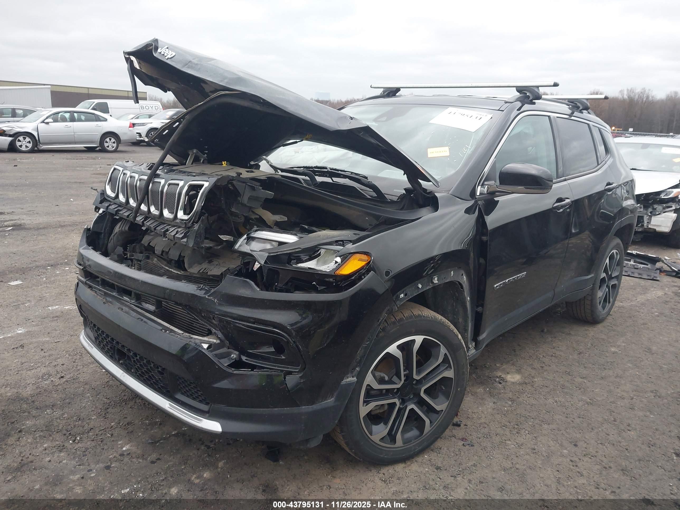 JEEP COMPASS image 2