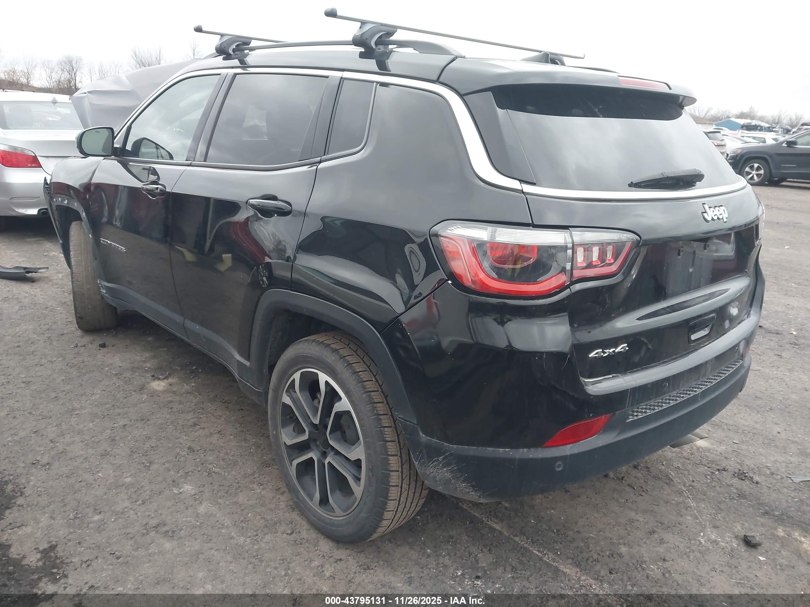 JEEP COMPASS image 3