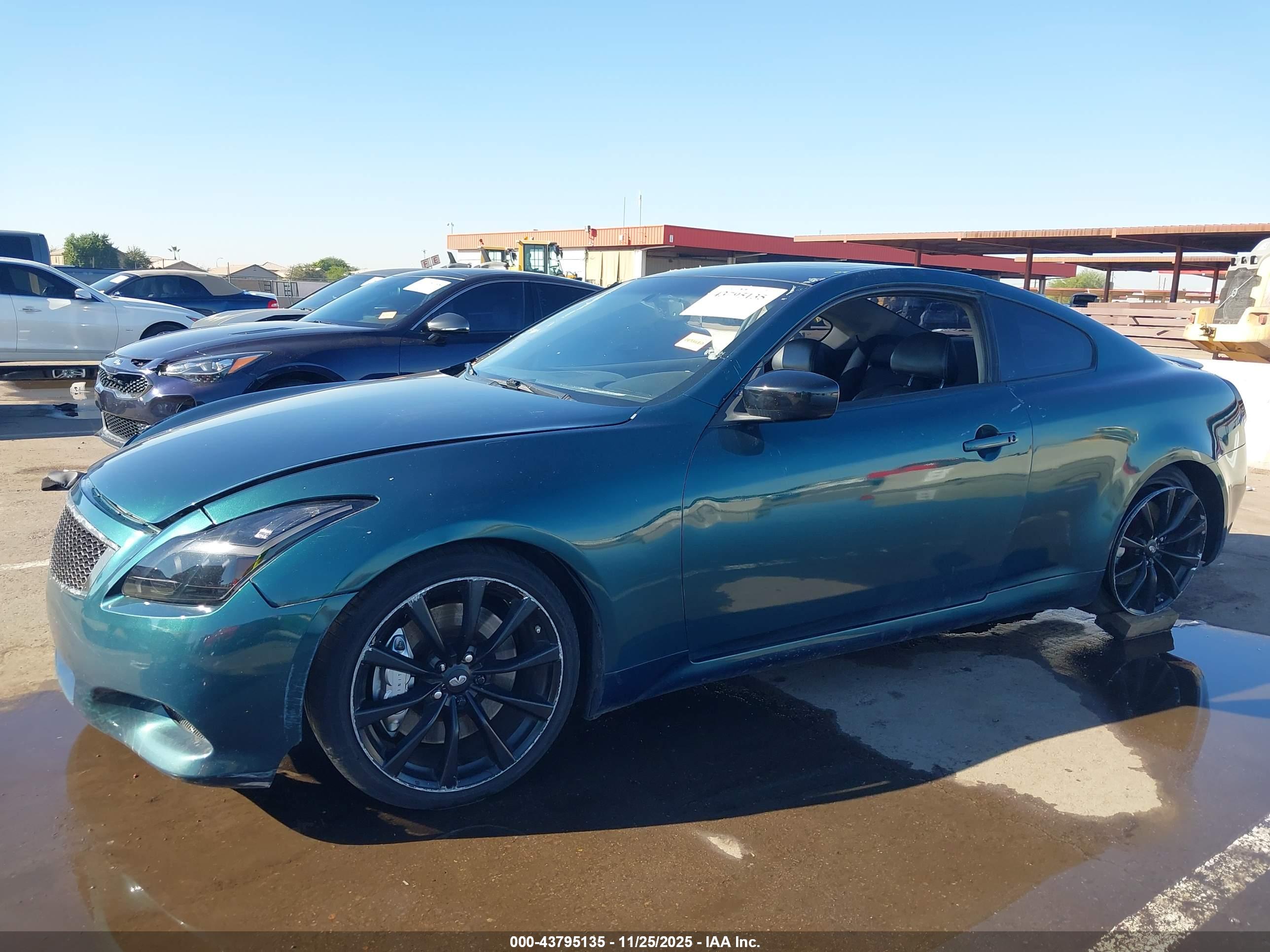 INFINITI G37 image 6