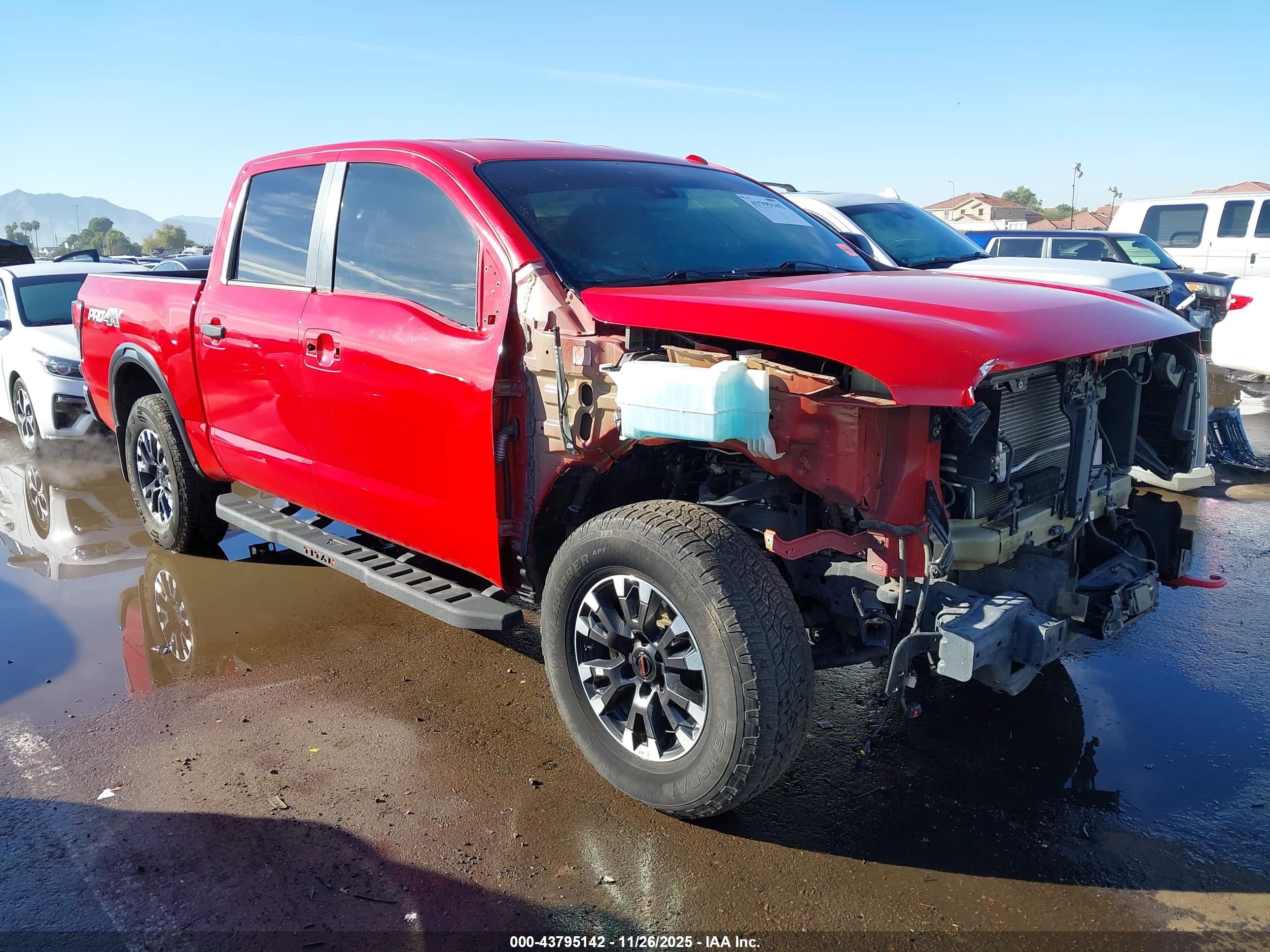 NISSAN TITAN image 6