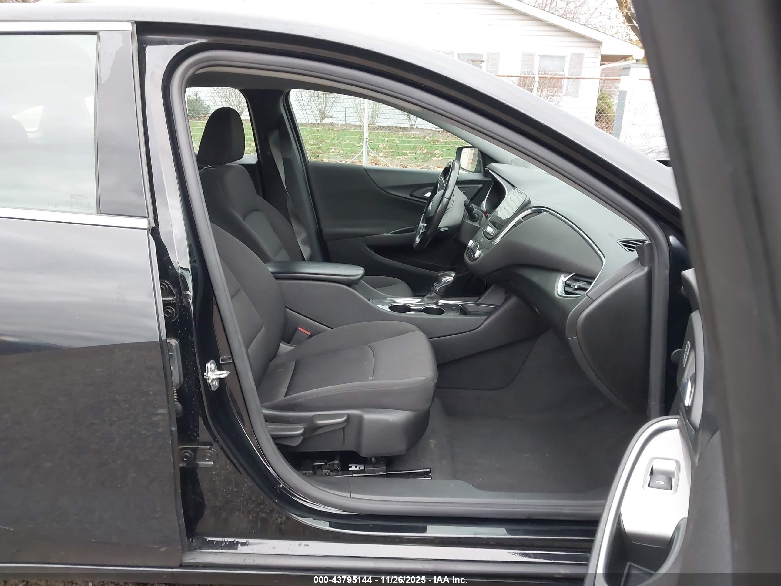 CHEVROLET MALIBU image 5