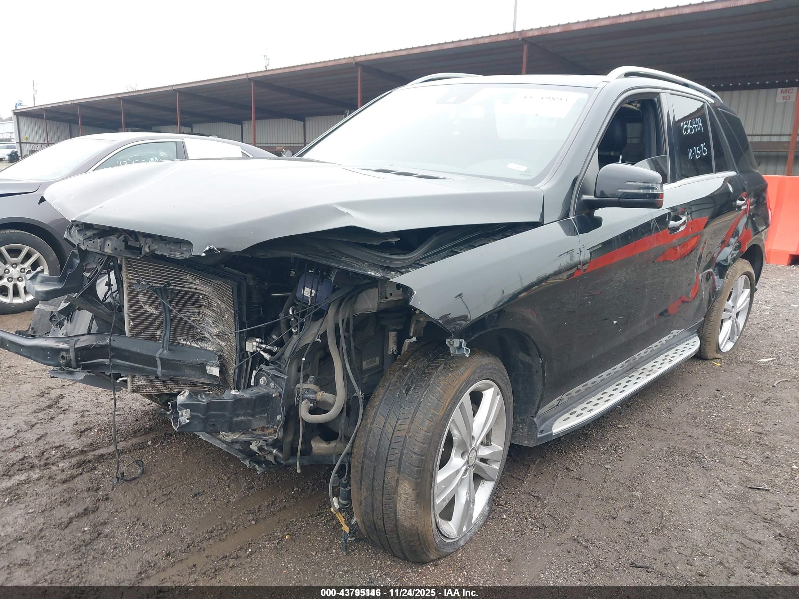 MERCEDES-BENZ ML image 2