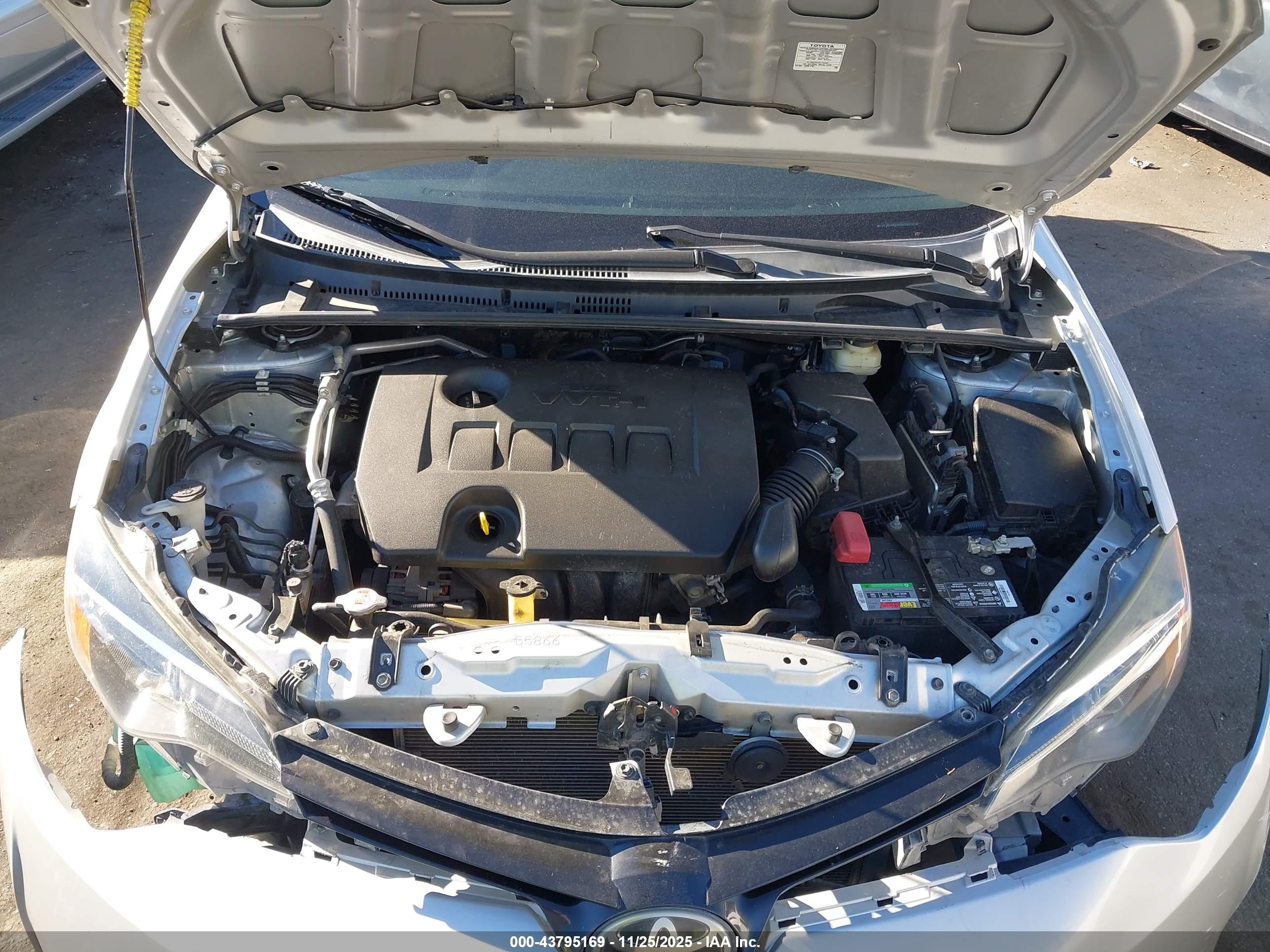 TOYOTA COROLLA image 10
