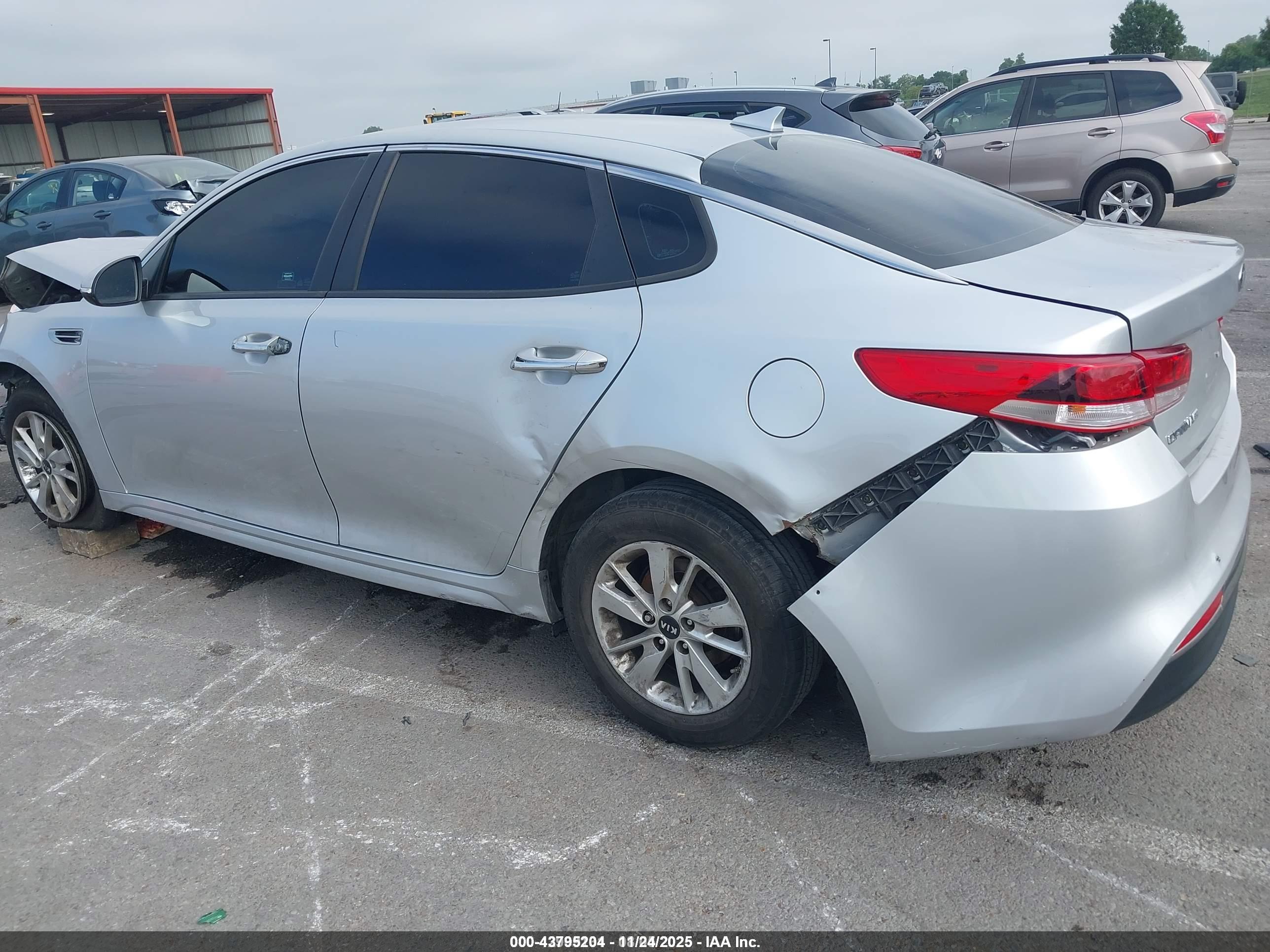 KIA OPTIMA image 3