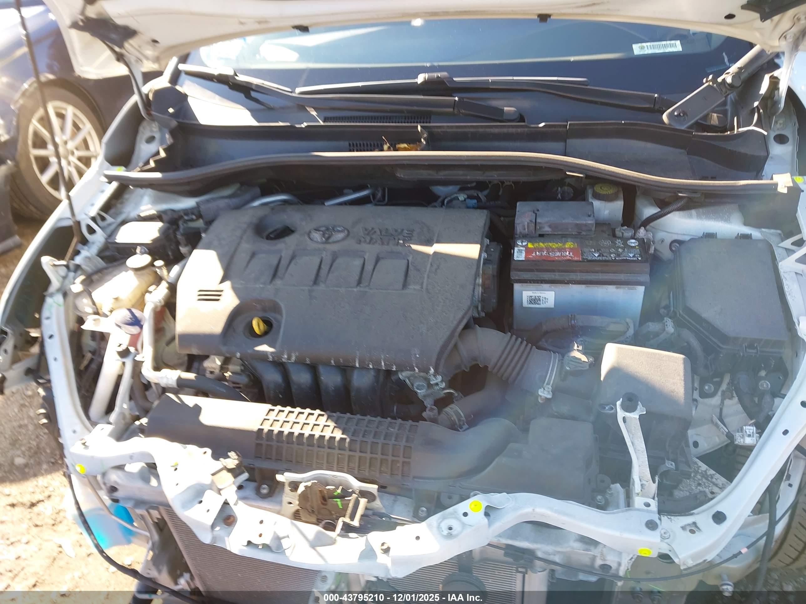 TOYOTA C-HR image 10