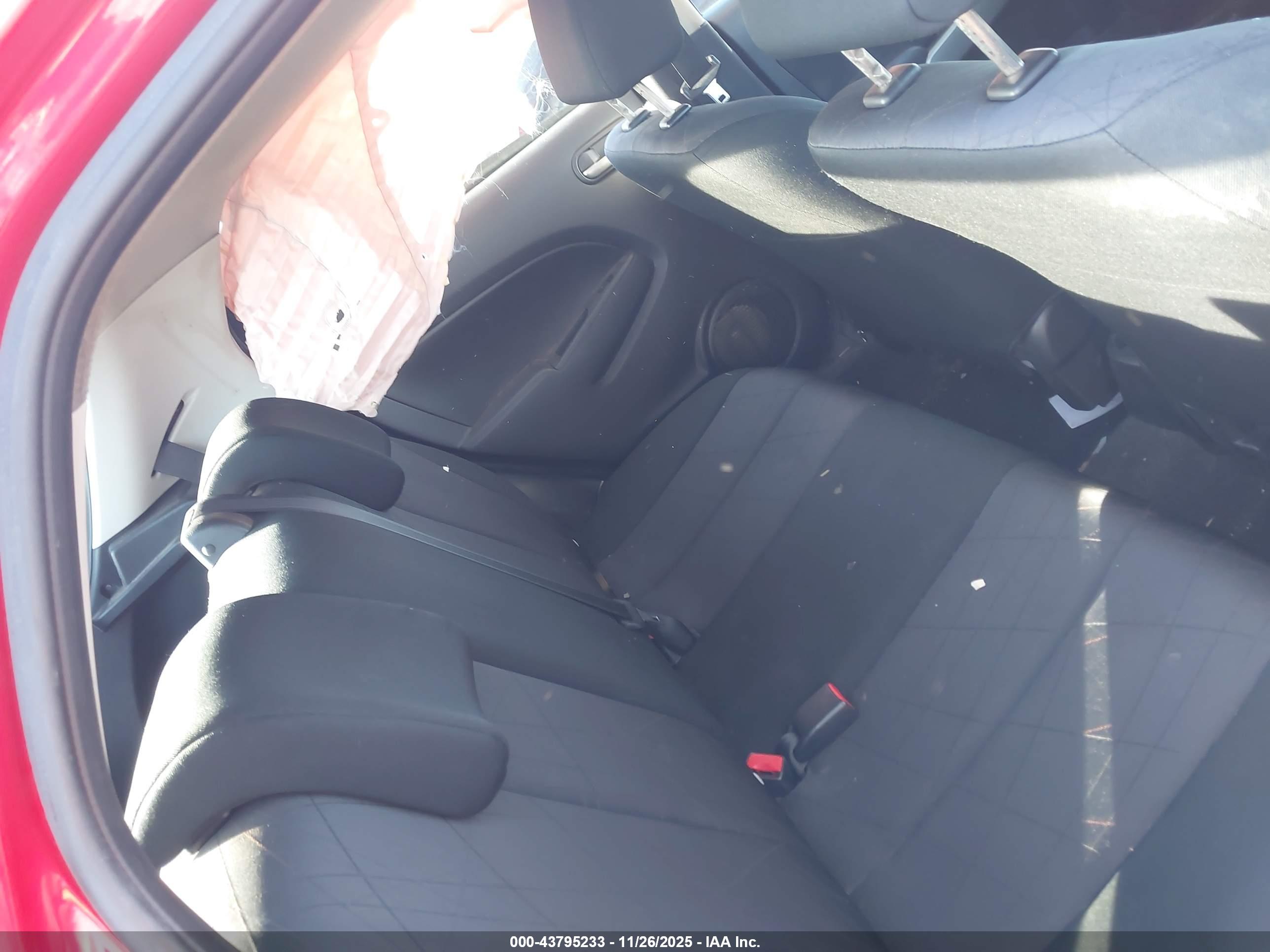 MAZDA MAZDA2 image 8
