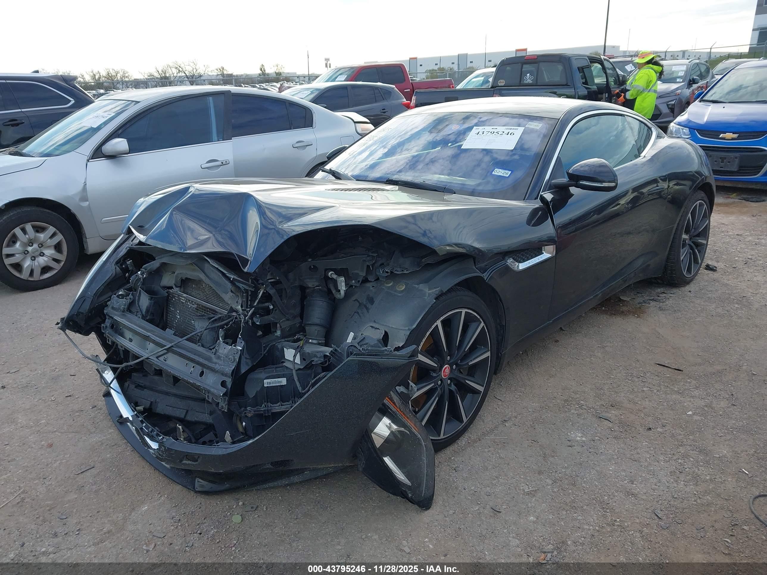 JAGUAR F-TYPE image 2