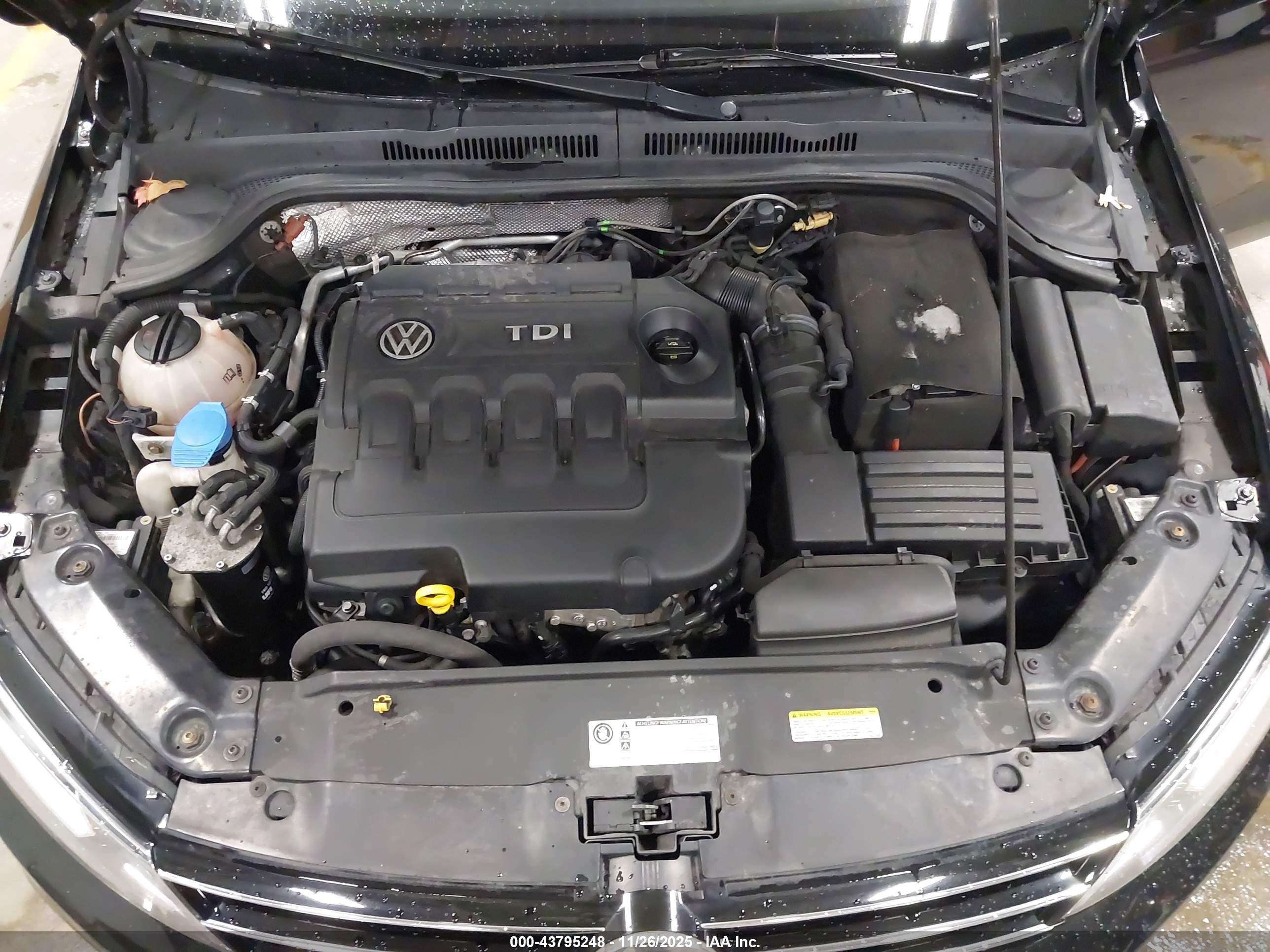 VOLKSWAGEN JETTA image 10