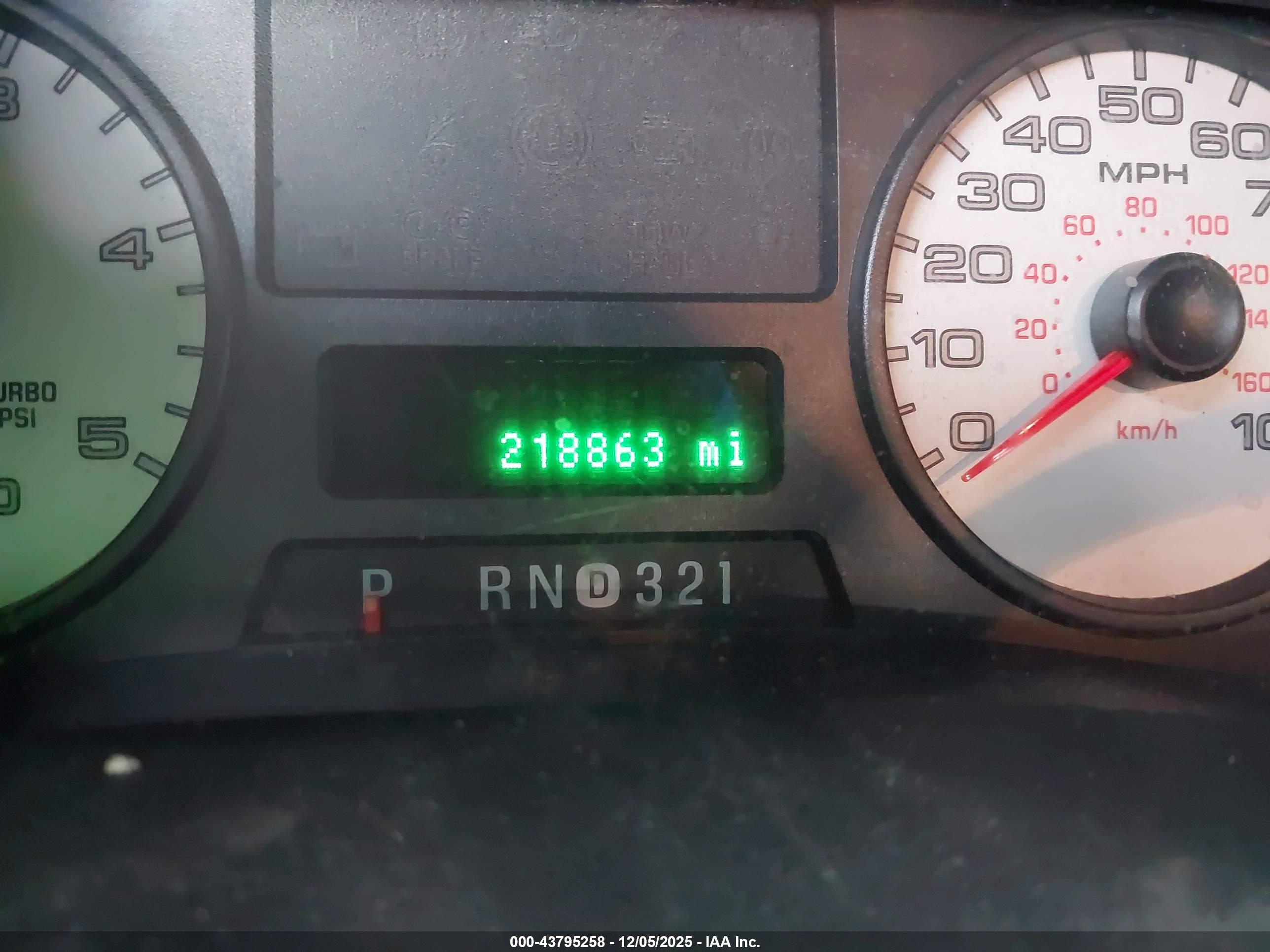 FORD F-350 image 6