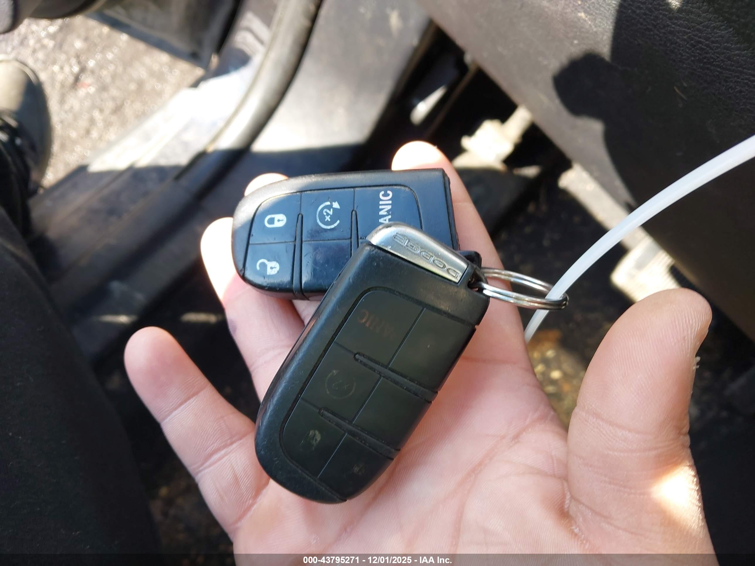DODGE JOURNEY image 11