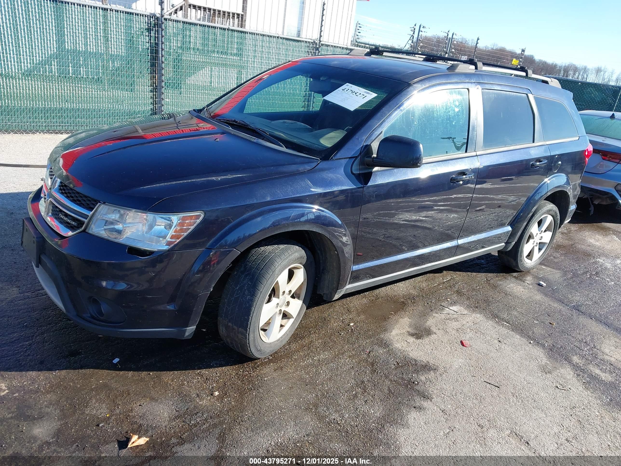 DODGE JOURNEY image 2