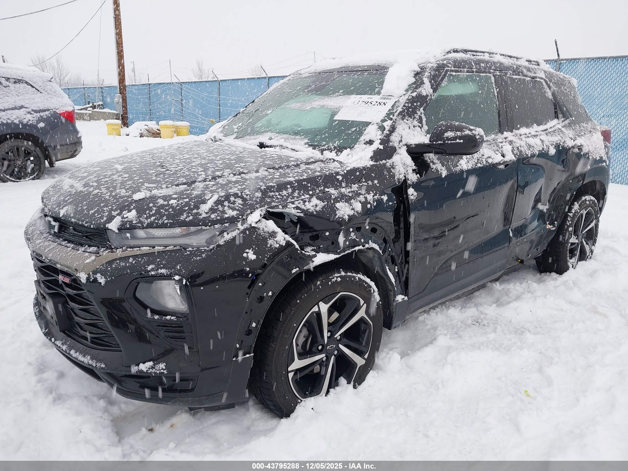 CHEVROLET TRAILBLAZER image 2