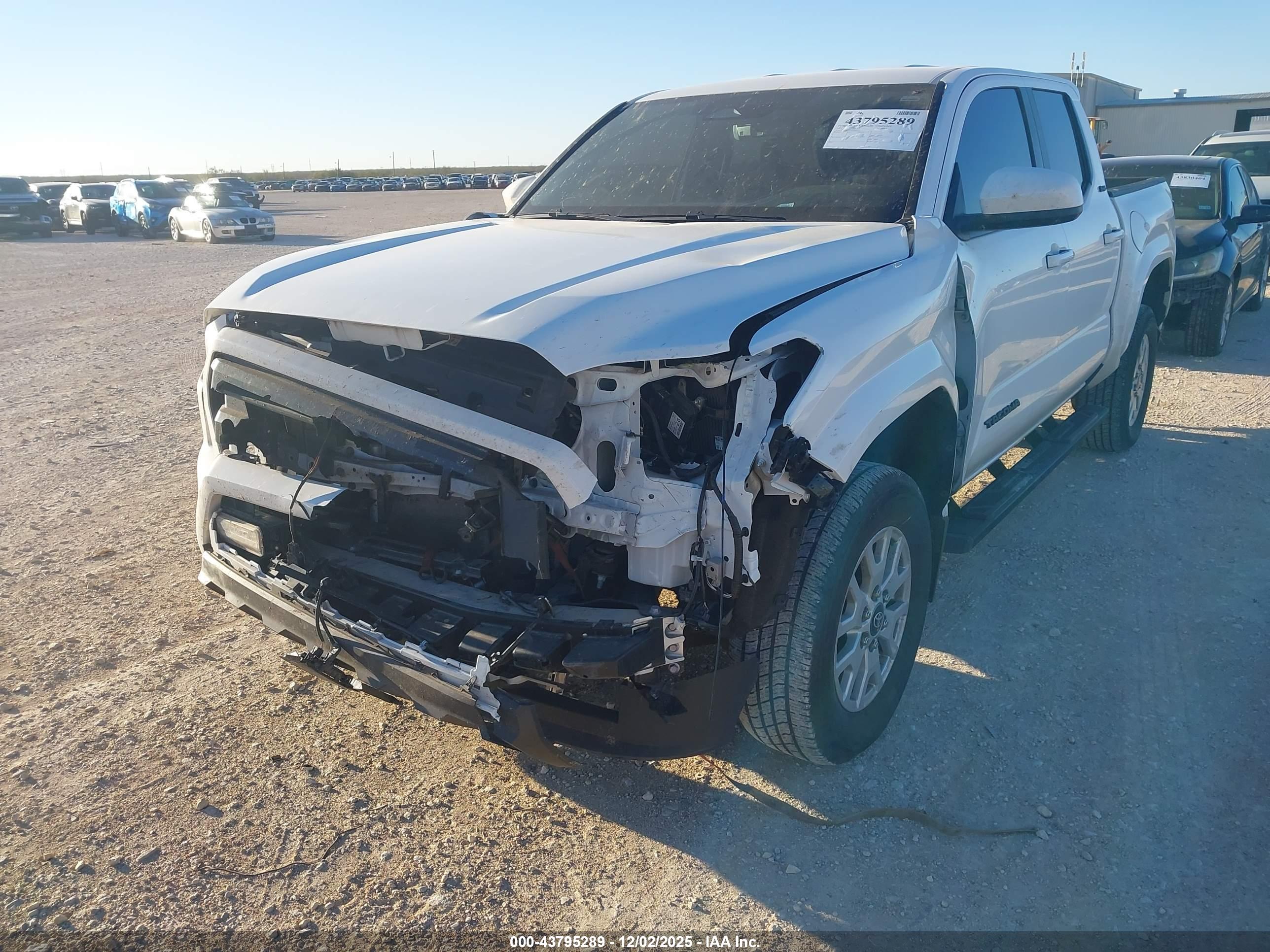 TOYOTA TACOMA image 6