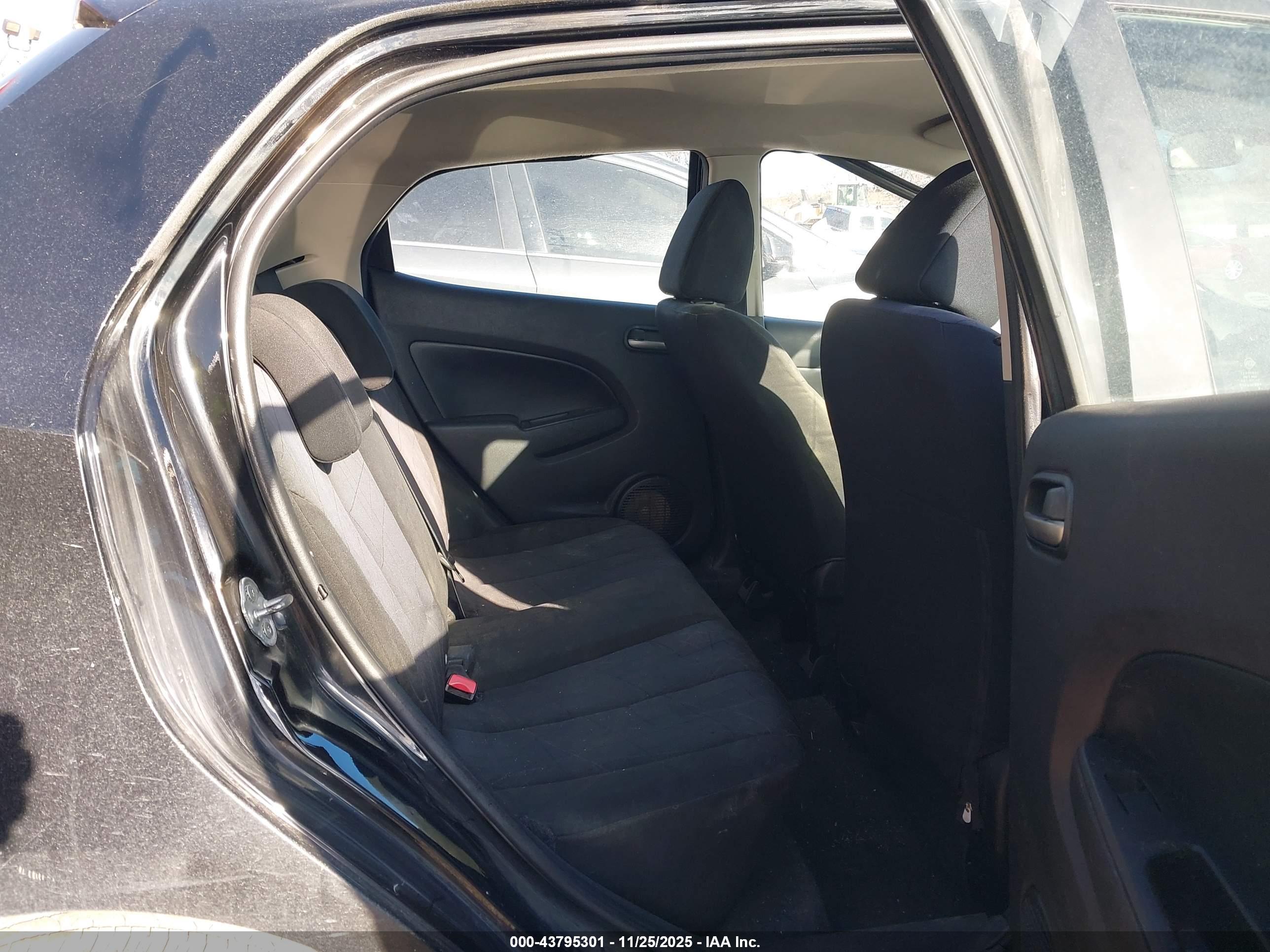 MAZDA MAZDA2 image 8