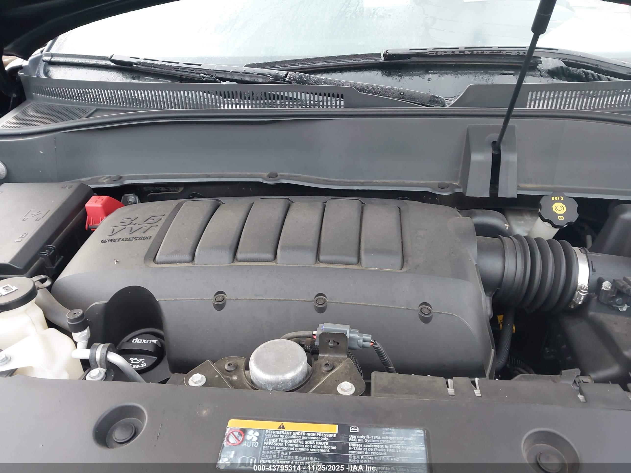 GMC ACADIA image 10
