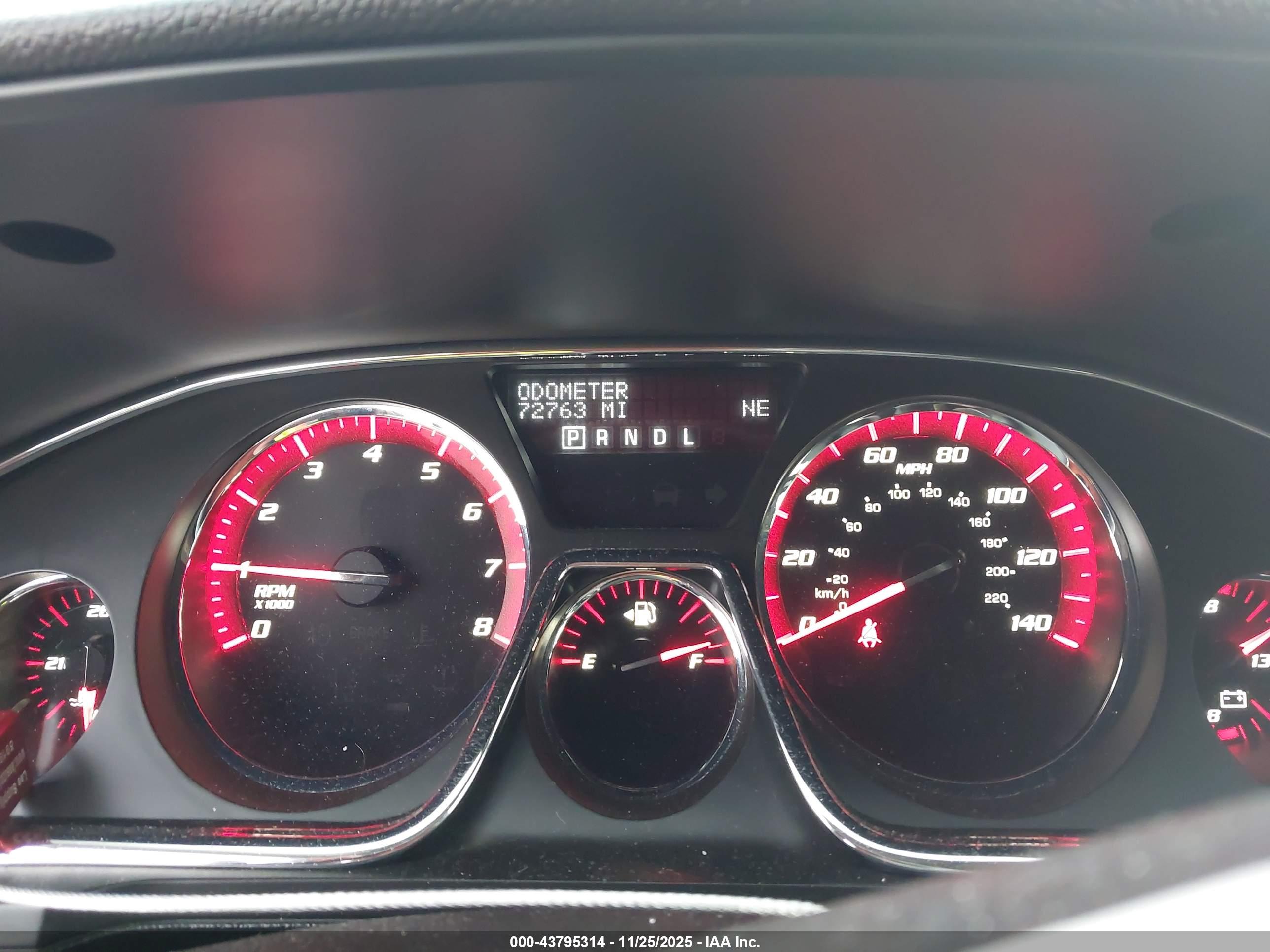 GMC ACADIA image 7