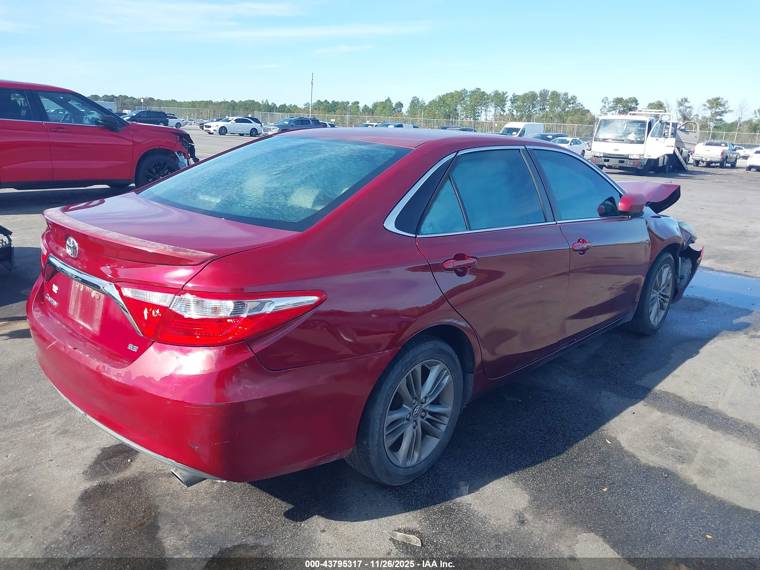 TOYOTA CAMRY image 4