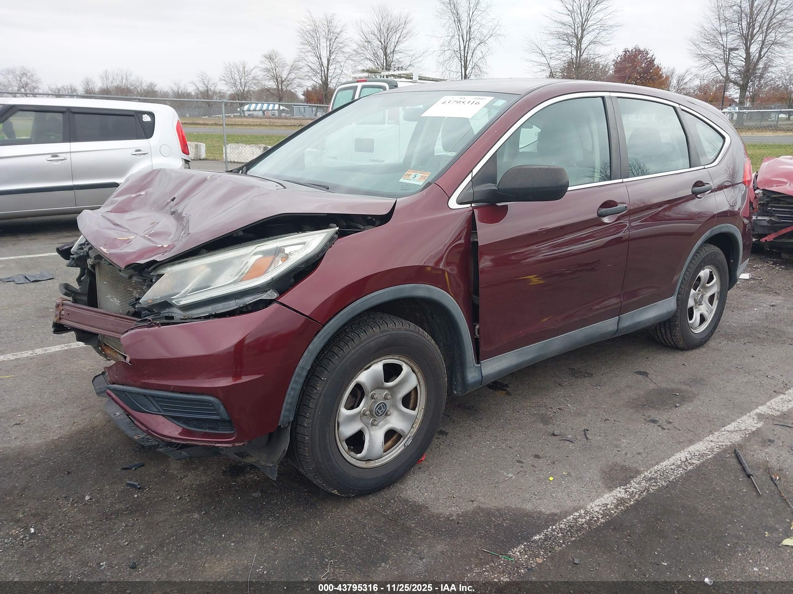 HONDA CR-V image 2