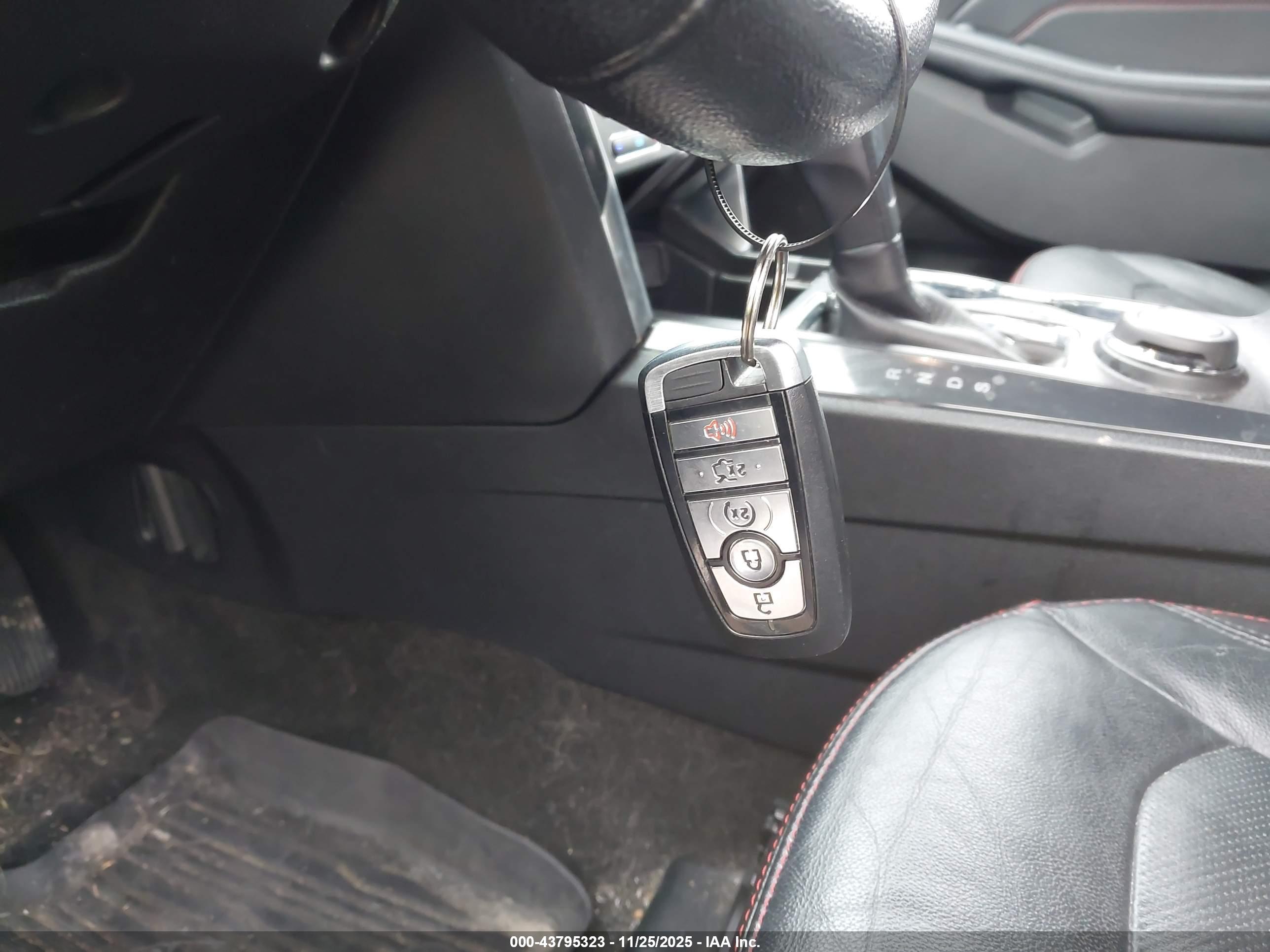 FORD EXPLORER image 11
