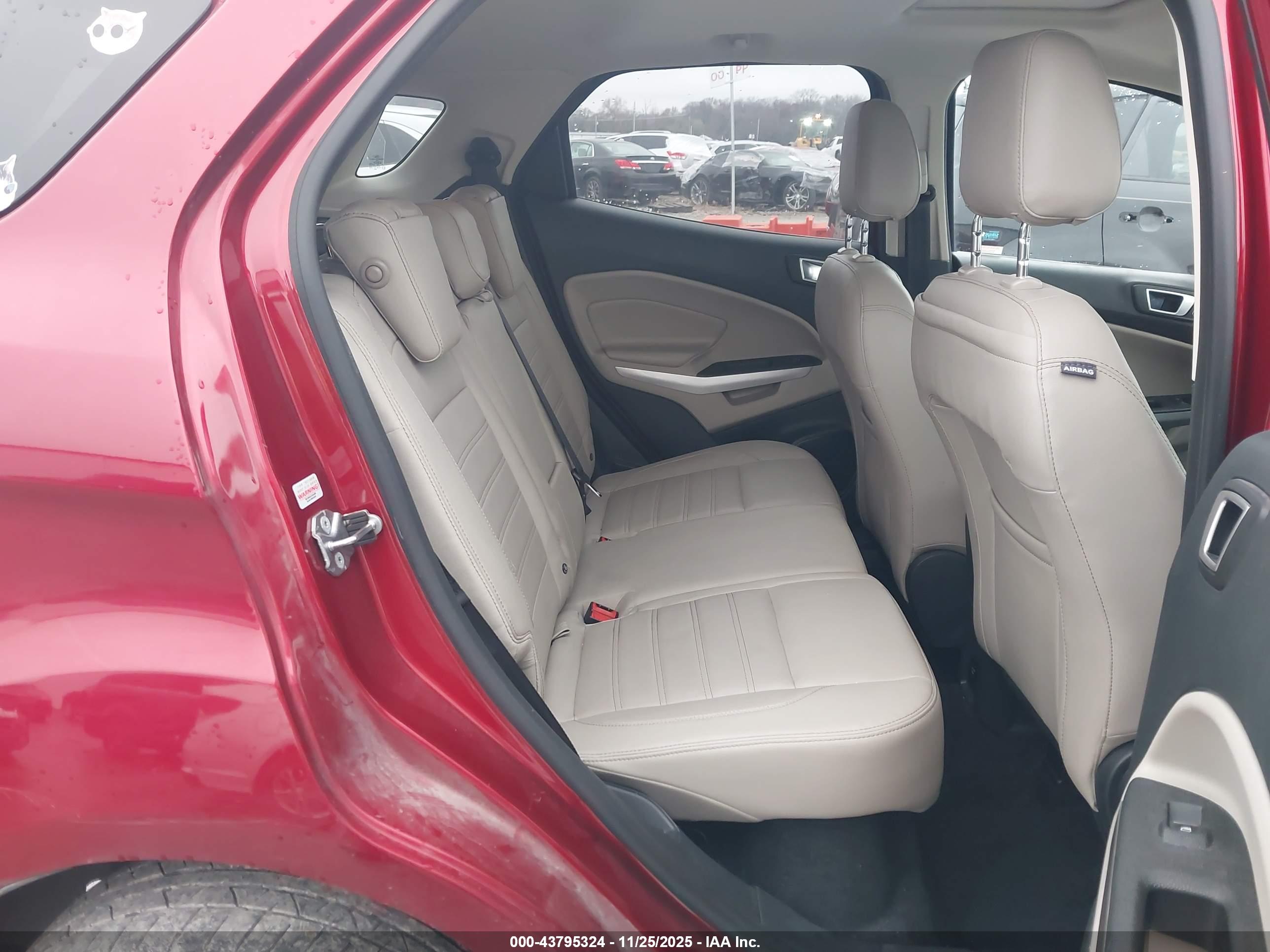 FORD ECOSPORT image 8
