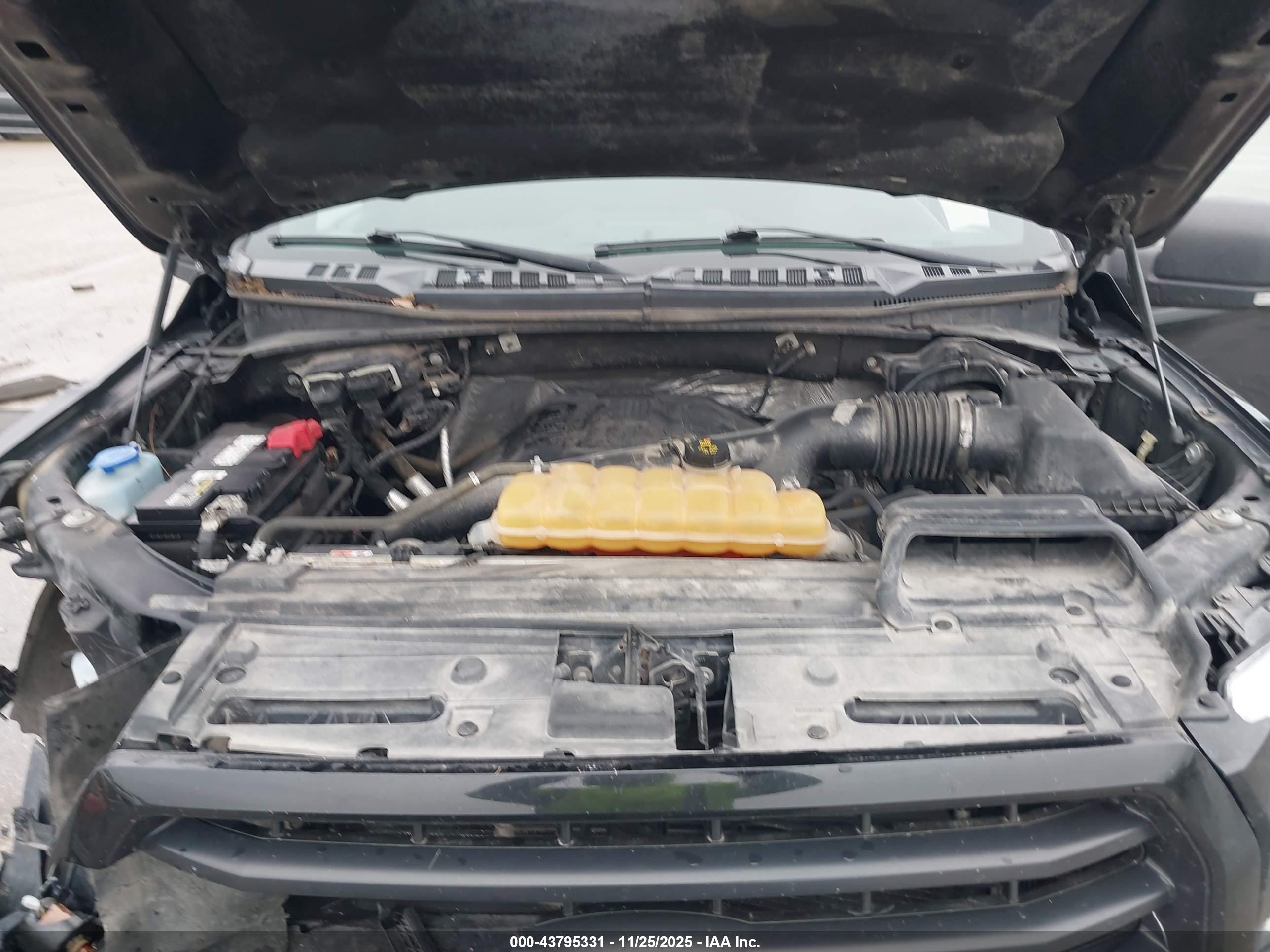 FORD F-150 image 10