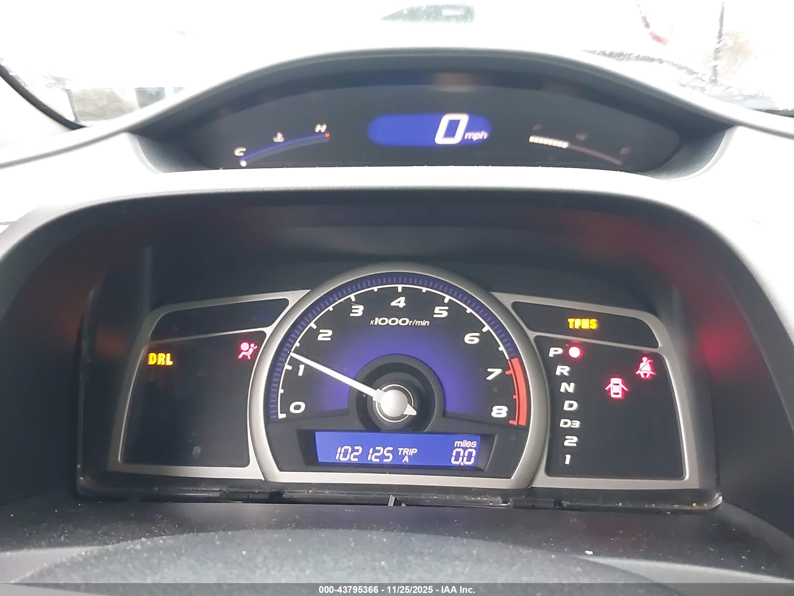 HONDA CIVIC image 7