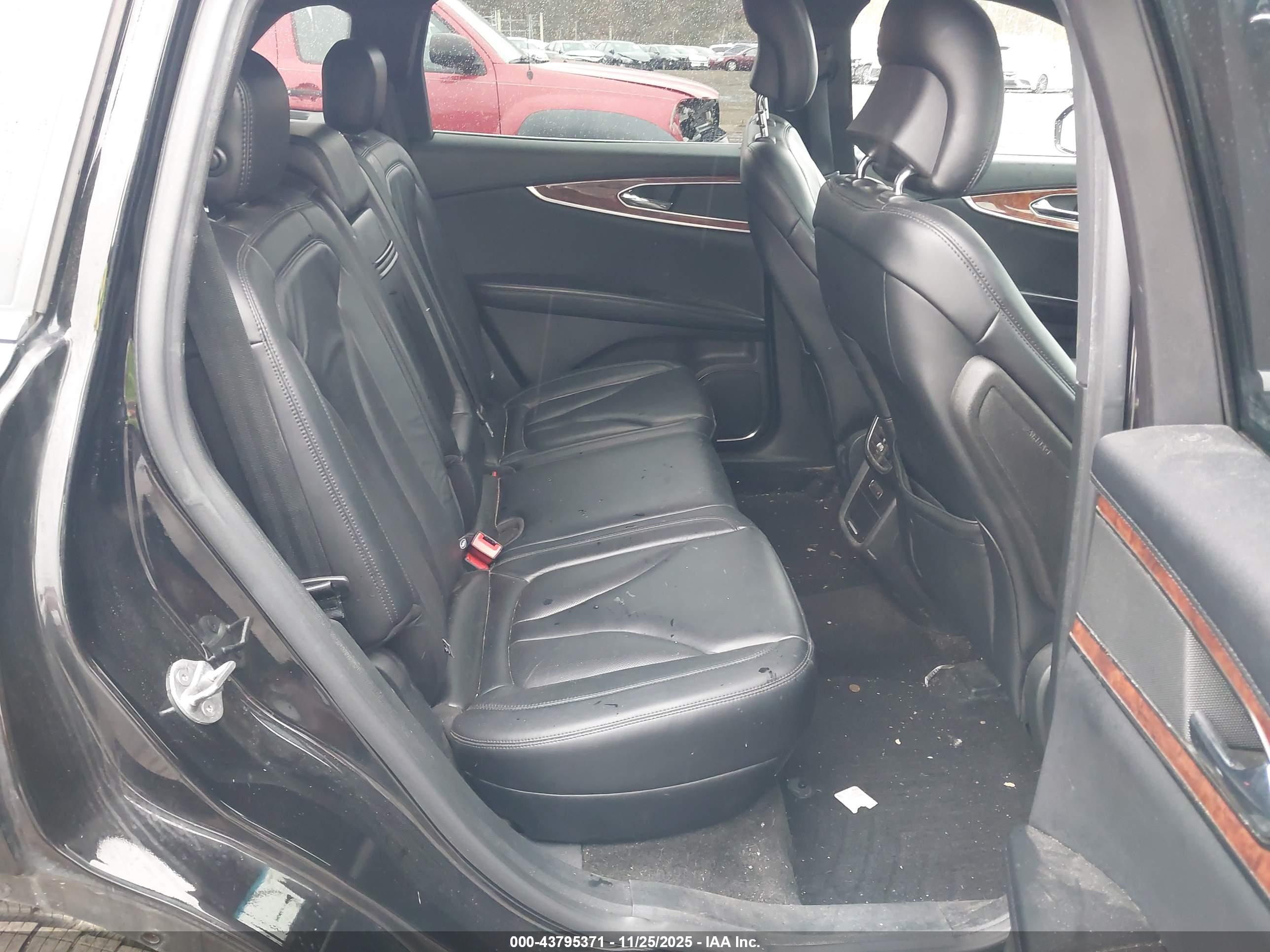 LINCOLN MKX image 8