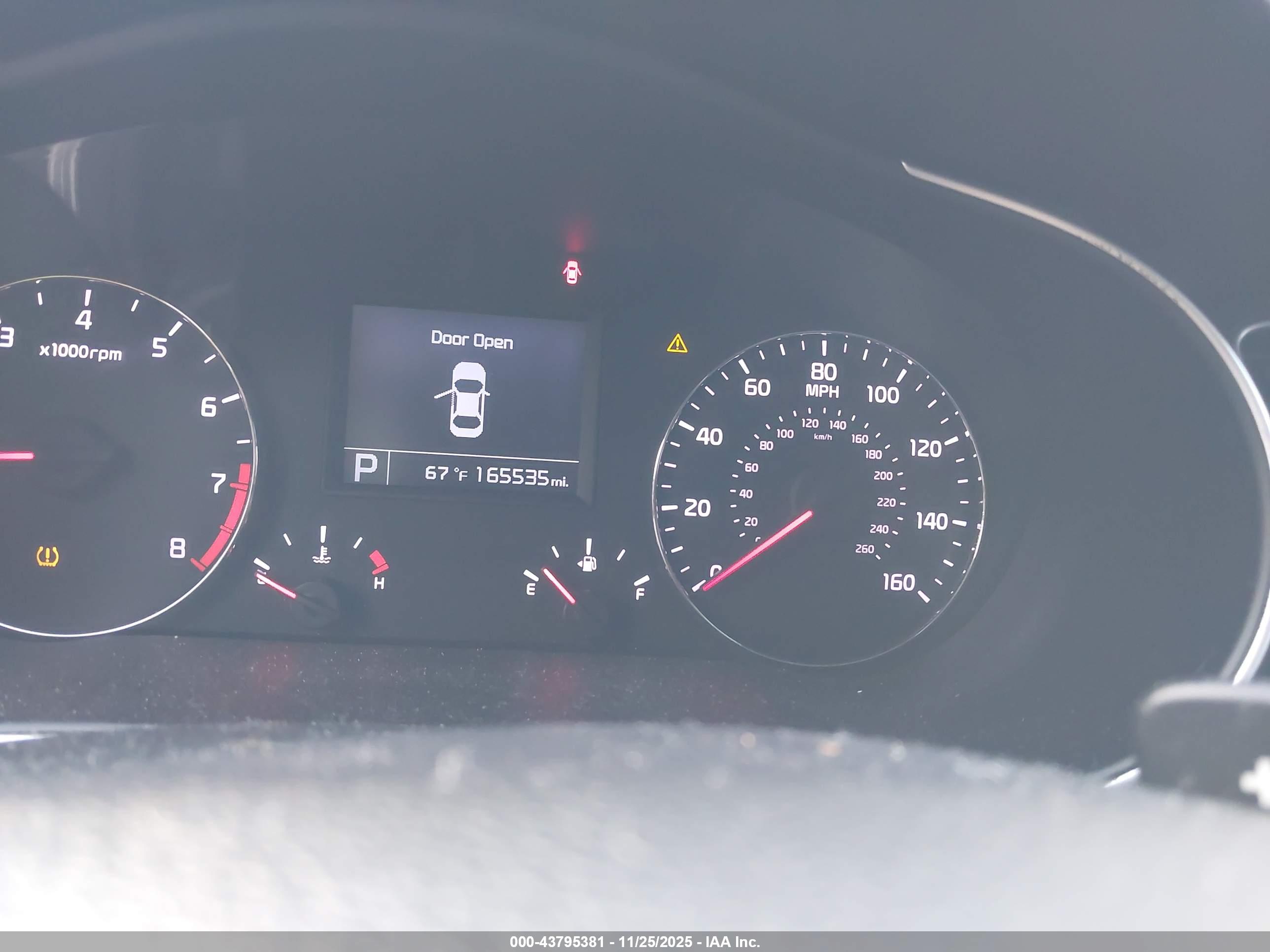 KIA CADENZA image 7