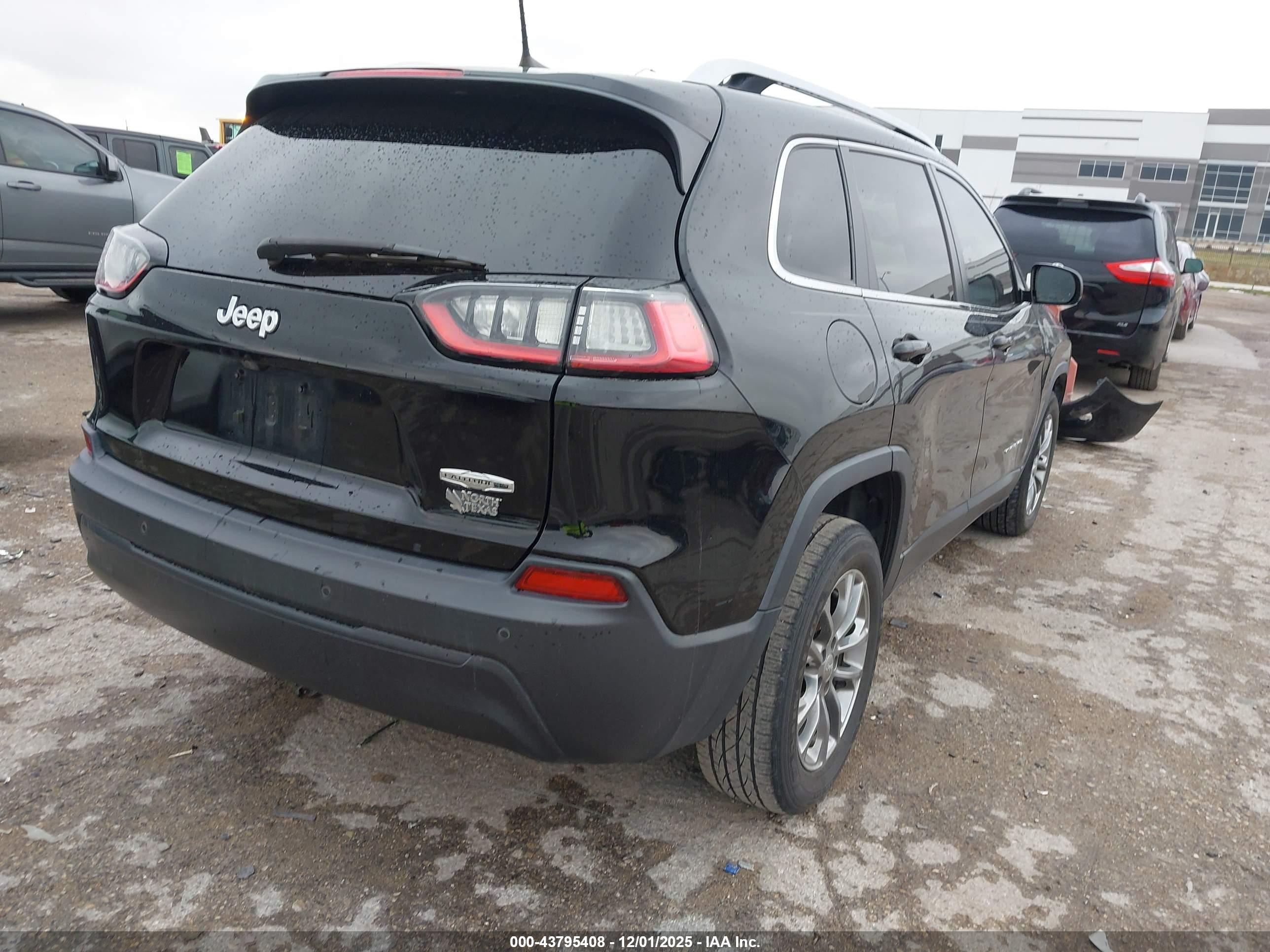 JEEP CHEROKEE image 4