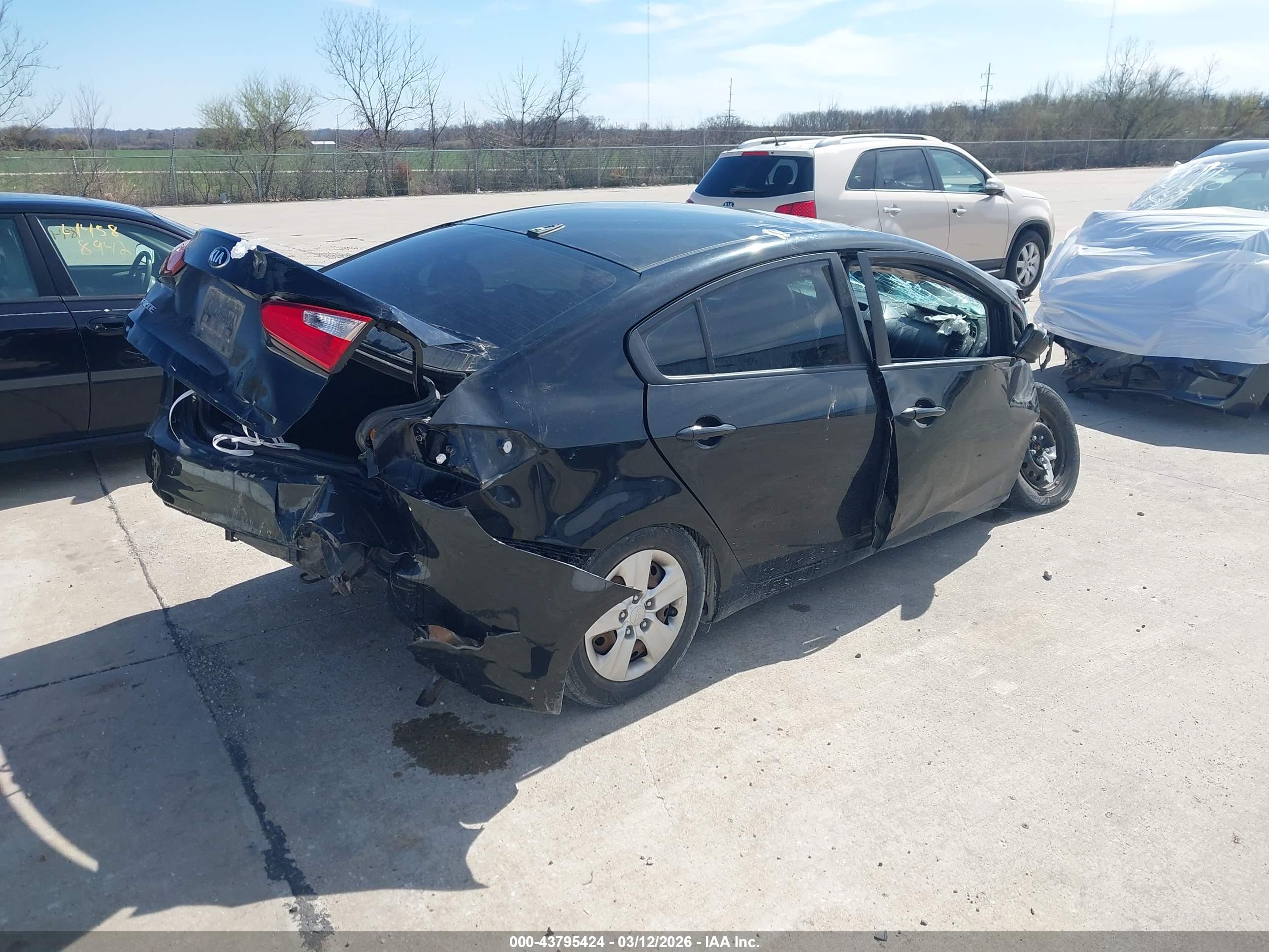 KIA FORTE image 4