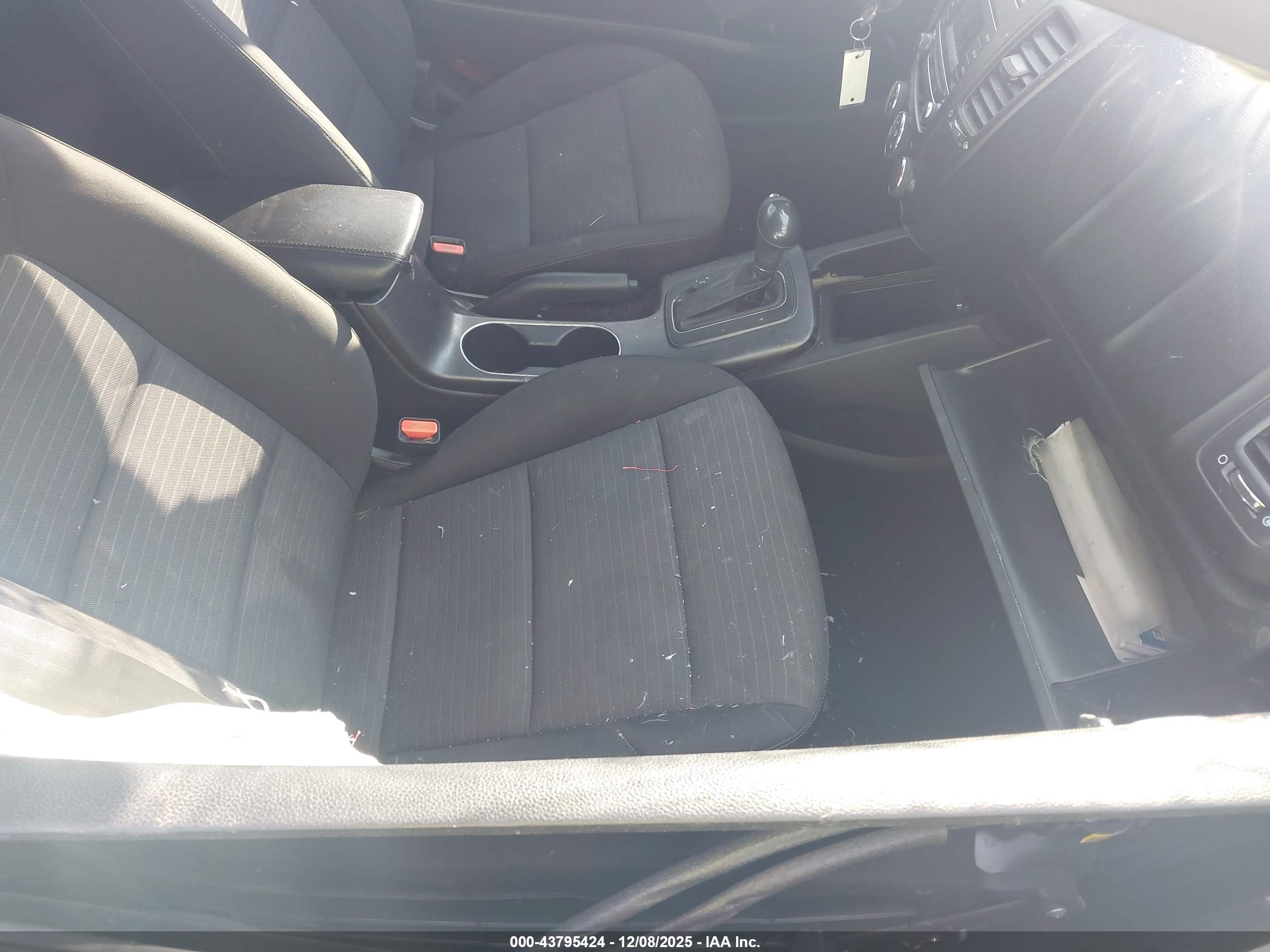 KIA FORTE image 5