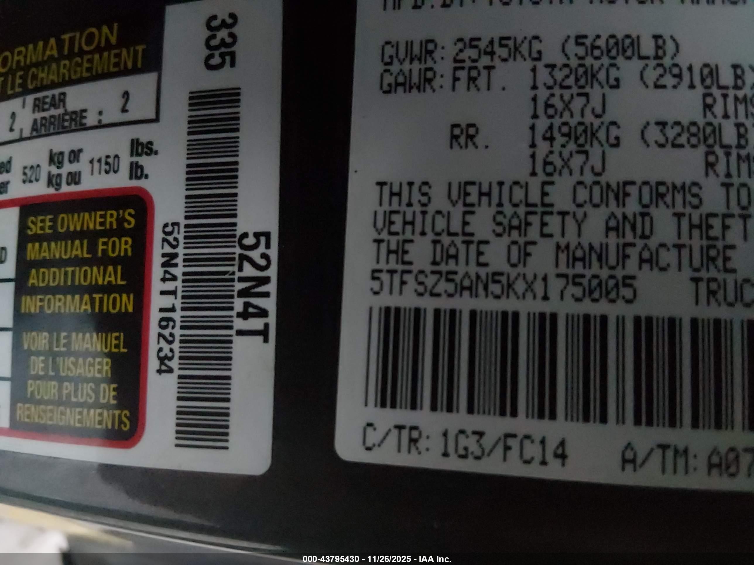 TOYOTA TACOMA image 9