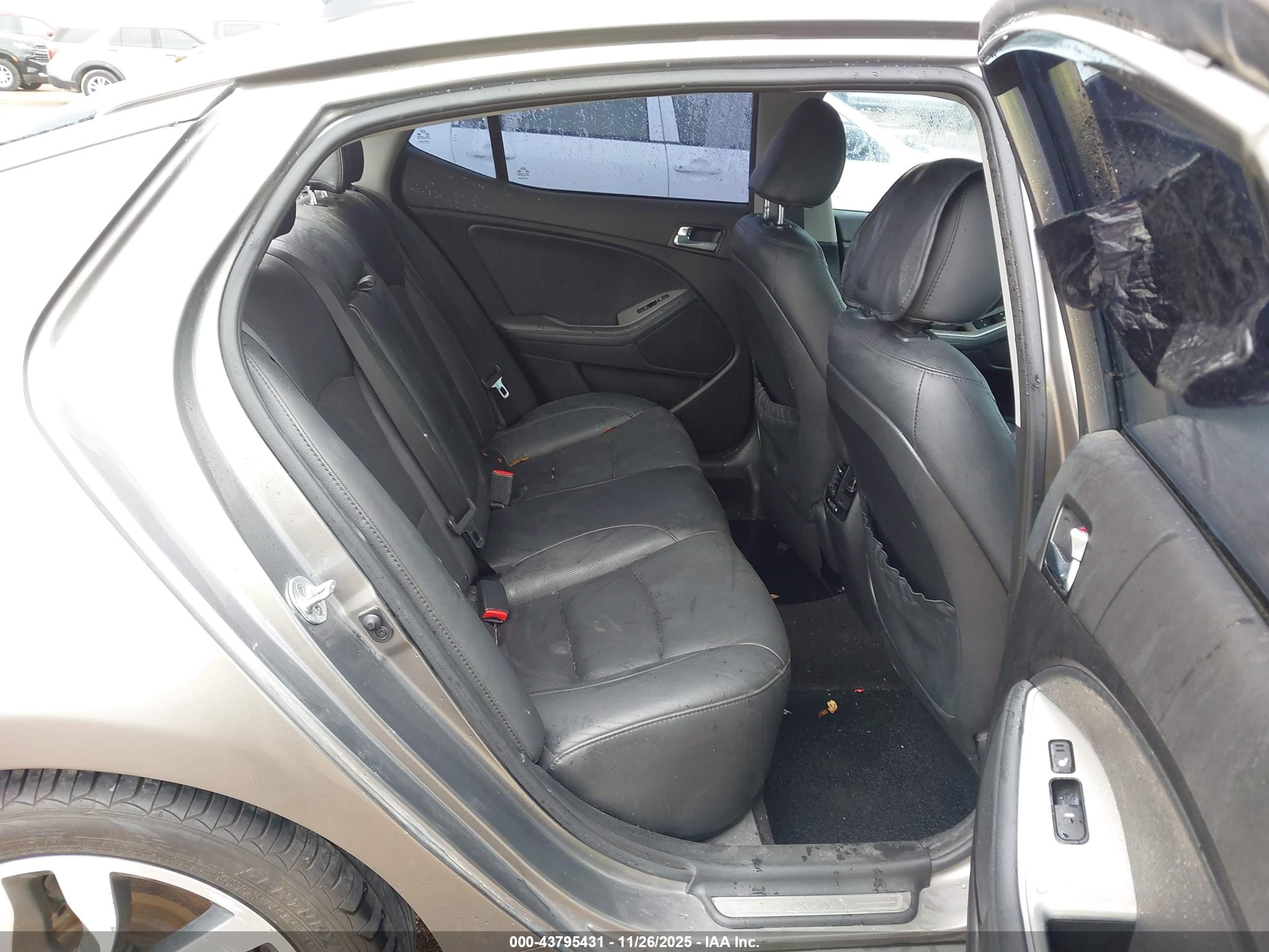 KIA OPTIMA image 8