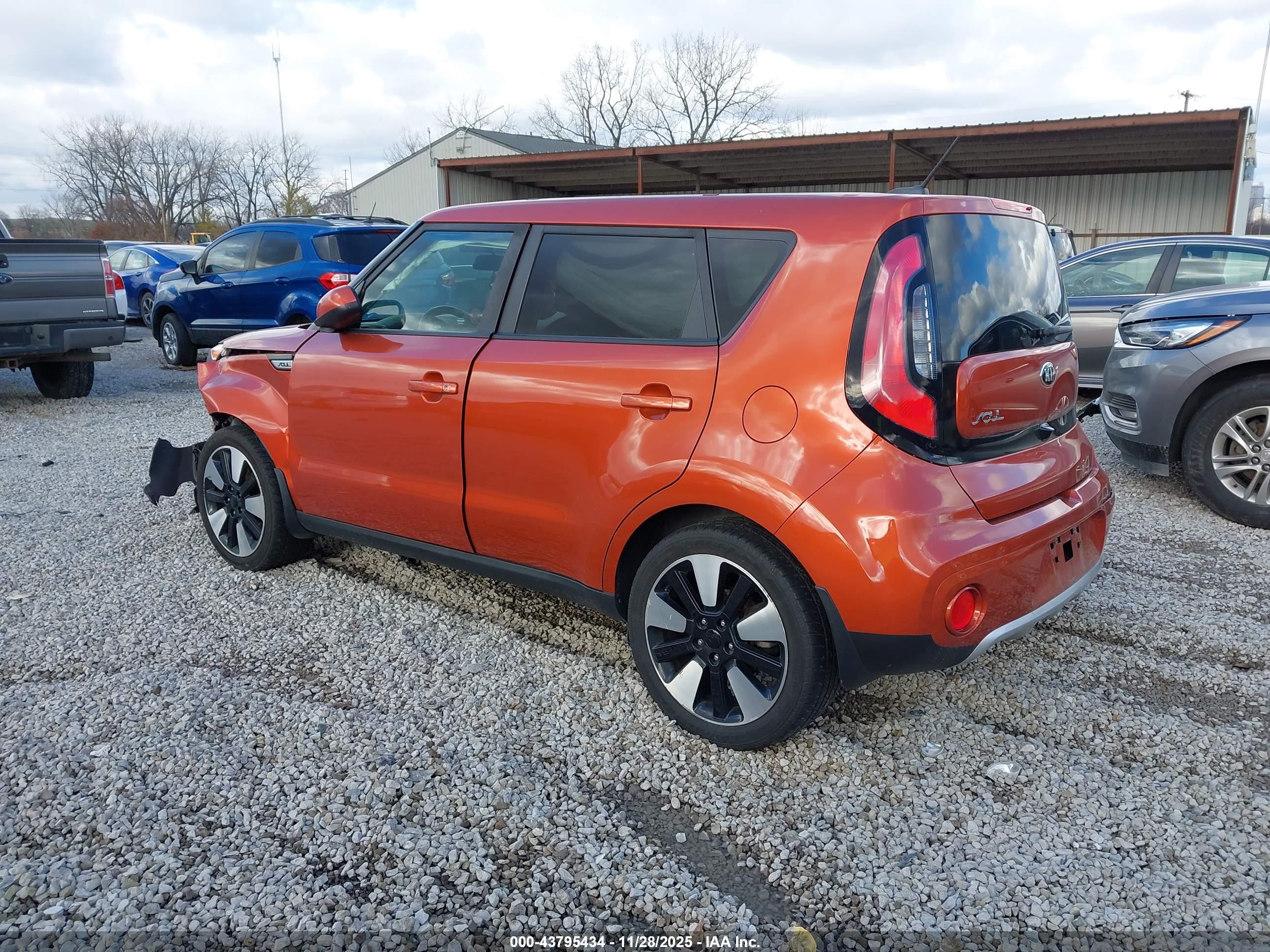 KIA SOUL image 3