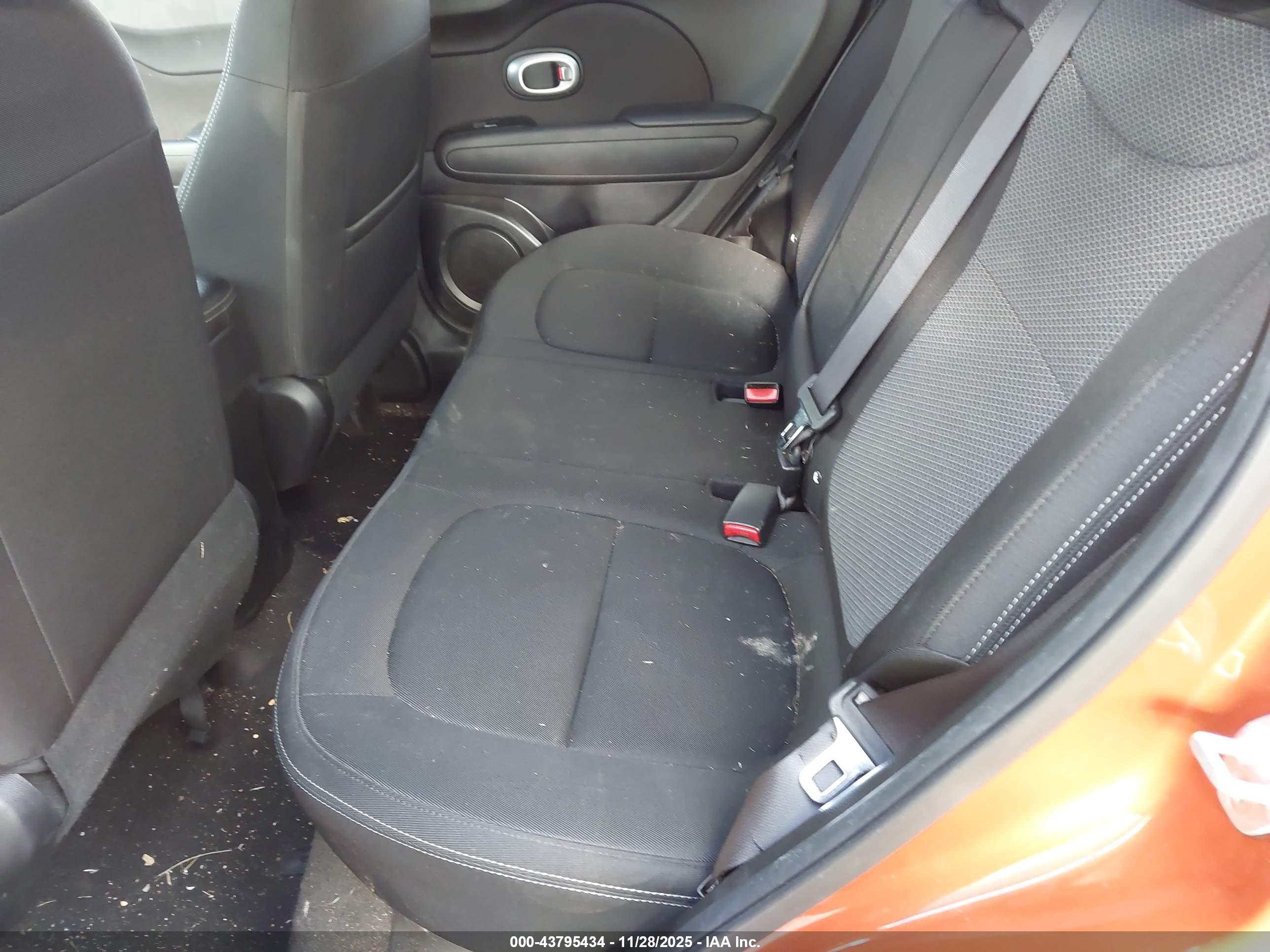 KIA SOUL image 8