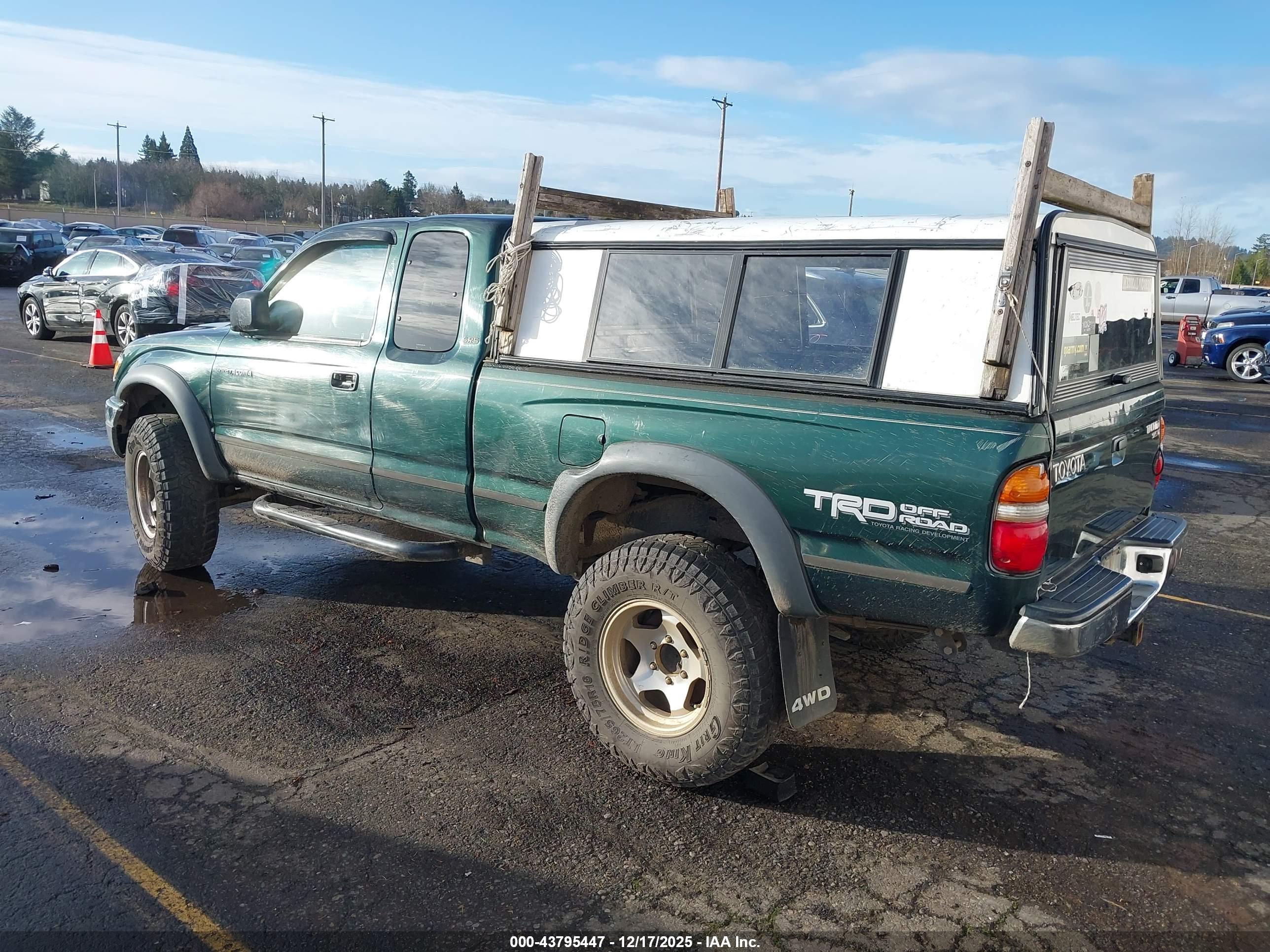 TOYOTA TACOMA image 3