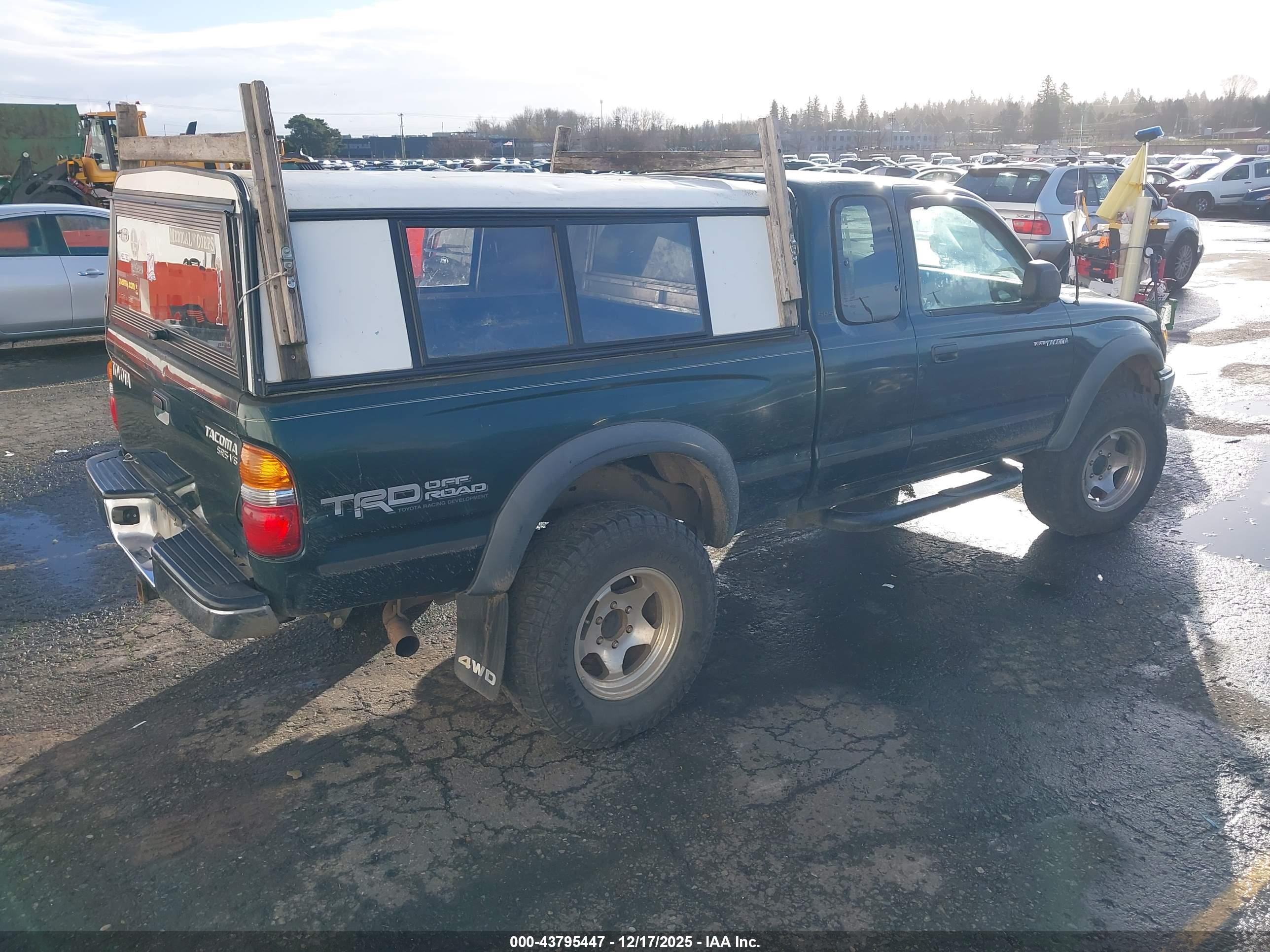 TOYOTA TACOMA image 4