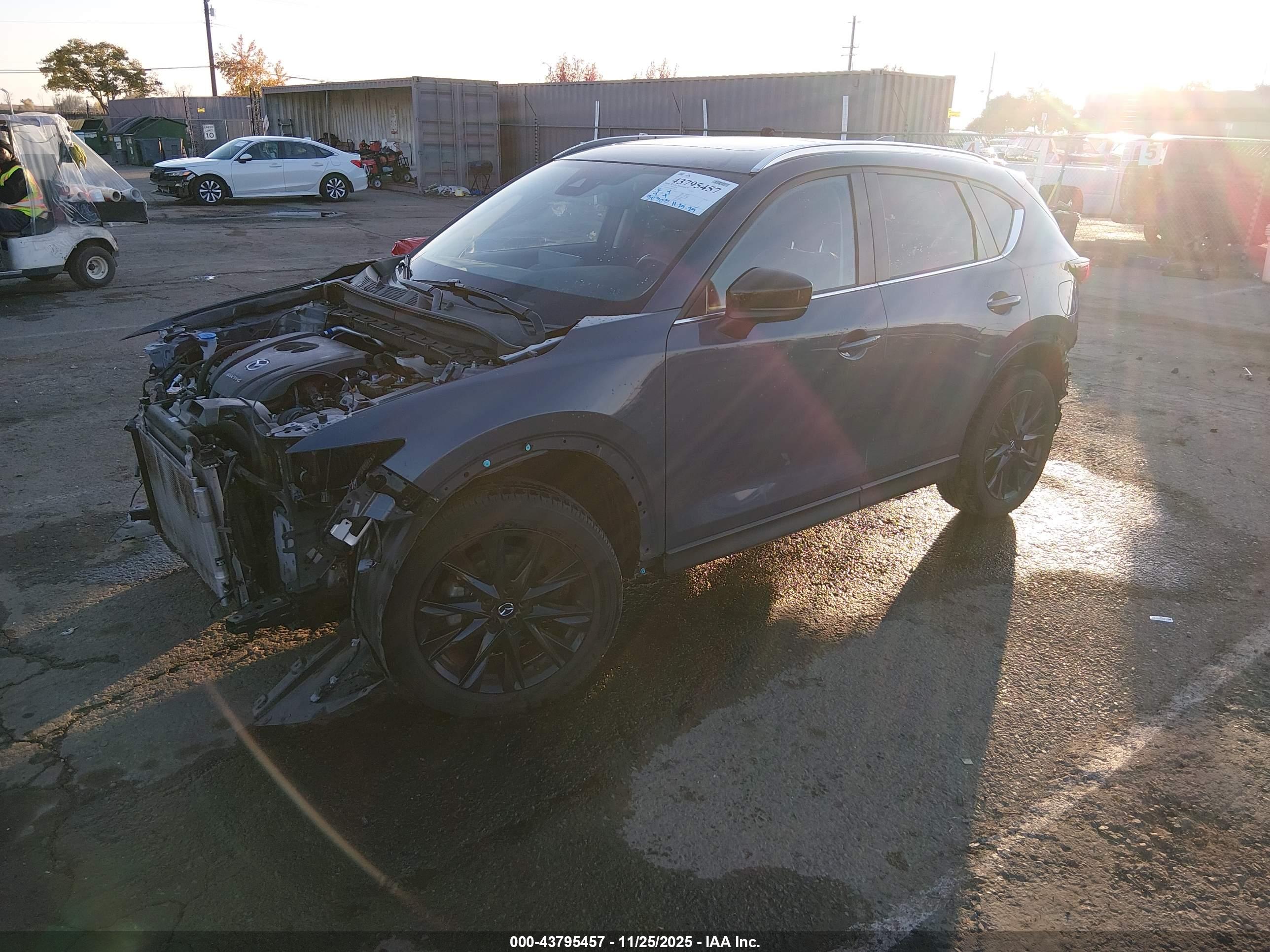 MAZDA CX-5 image 2