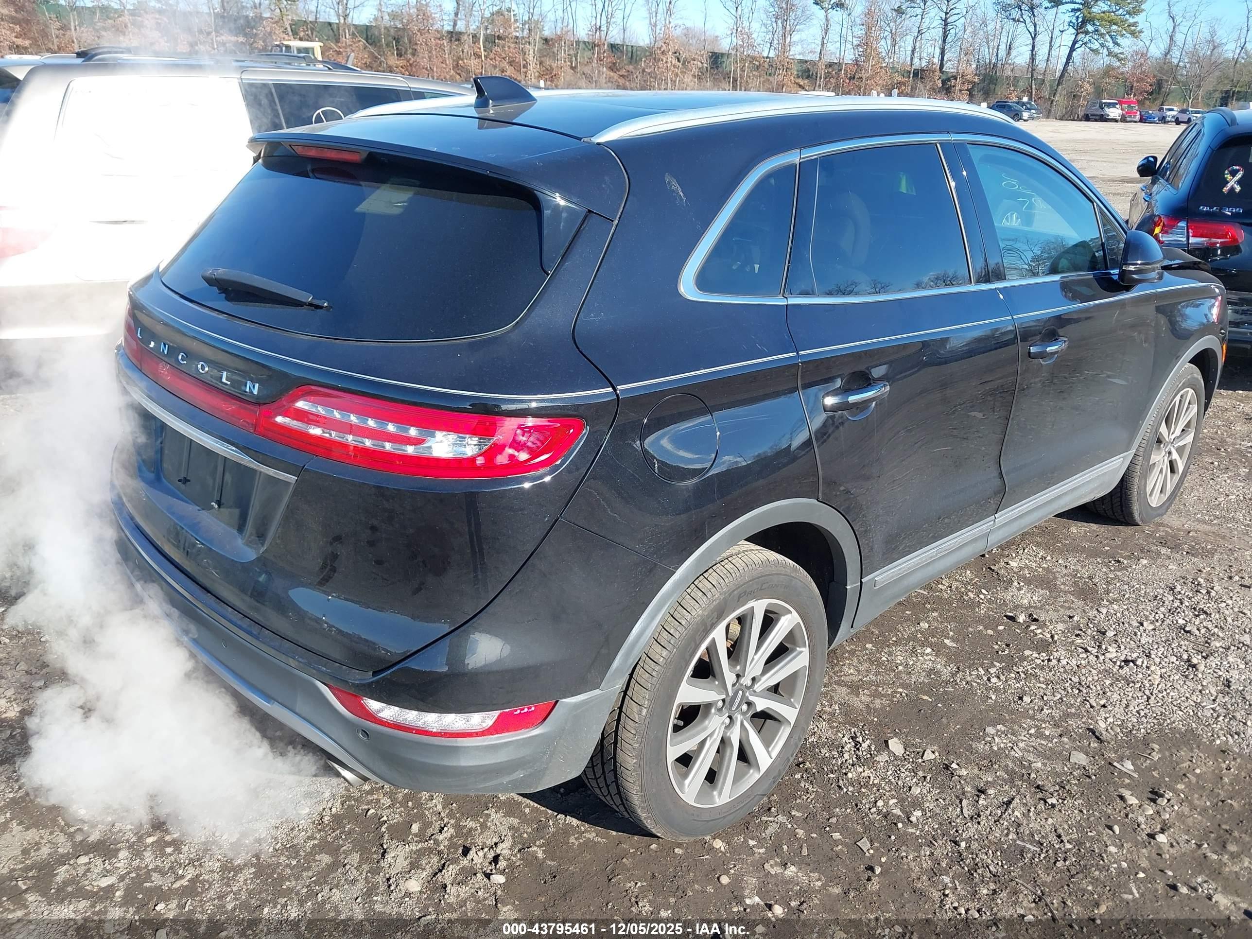 LINCOLN MKC image 4