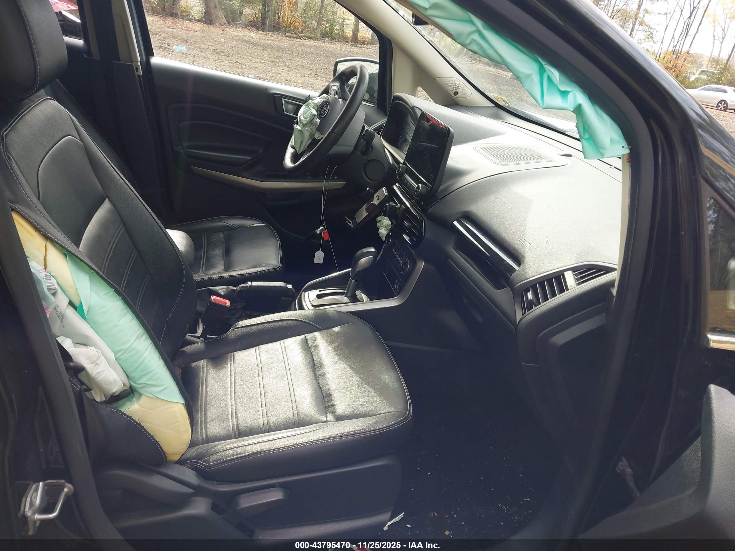 FORD ECOSPORT image 5
